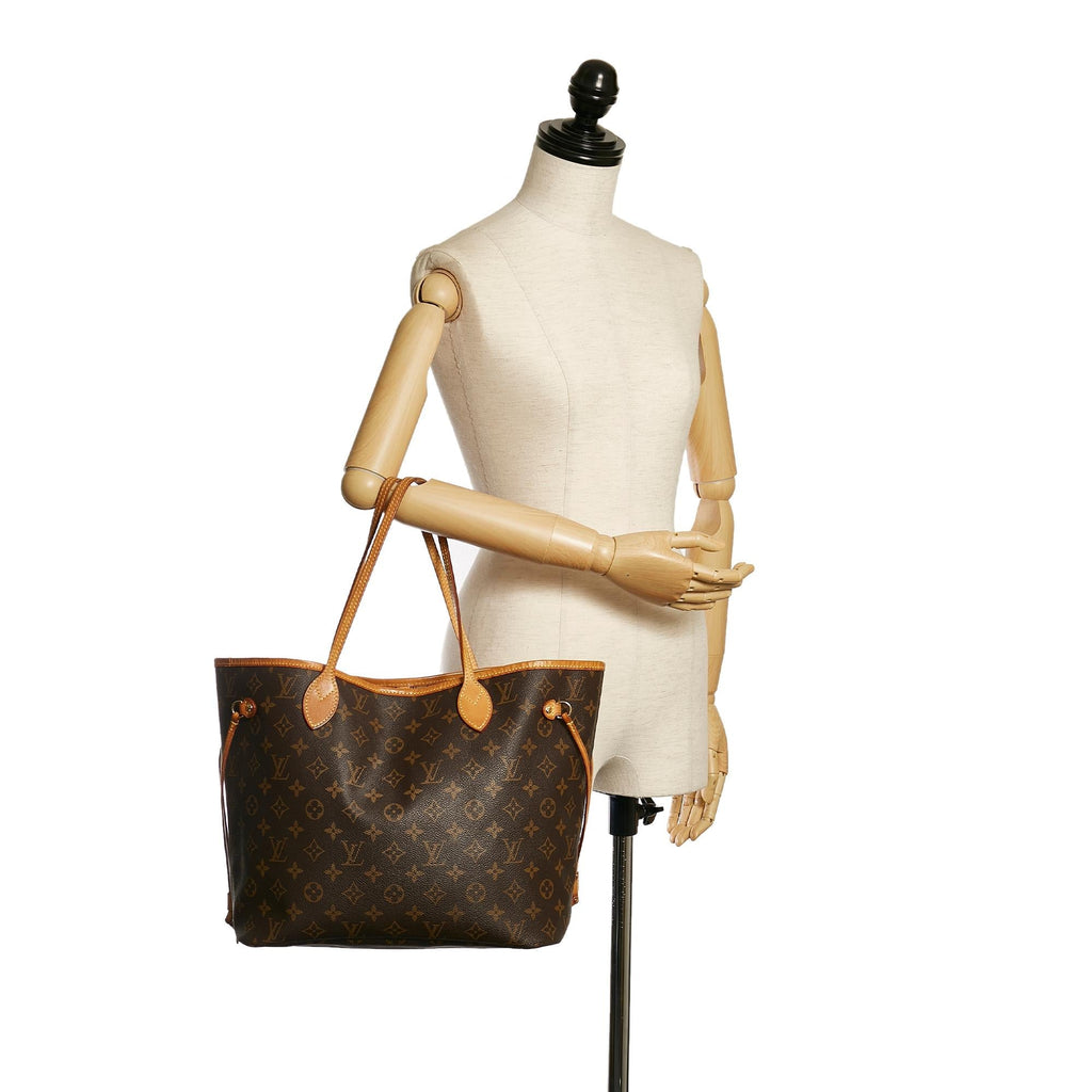 Louis Vuitton Monogram Neverfull MM (SHG-36230)