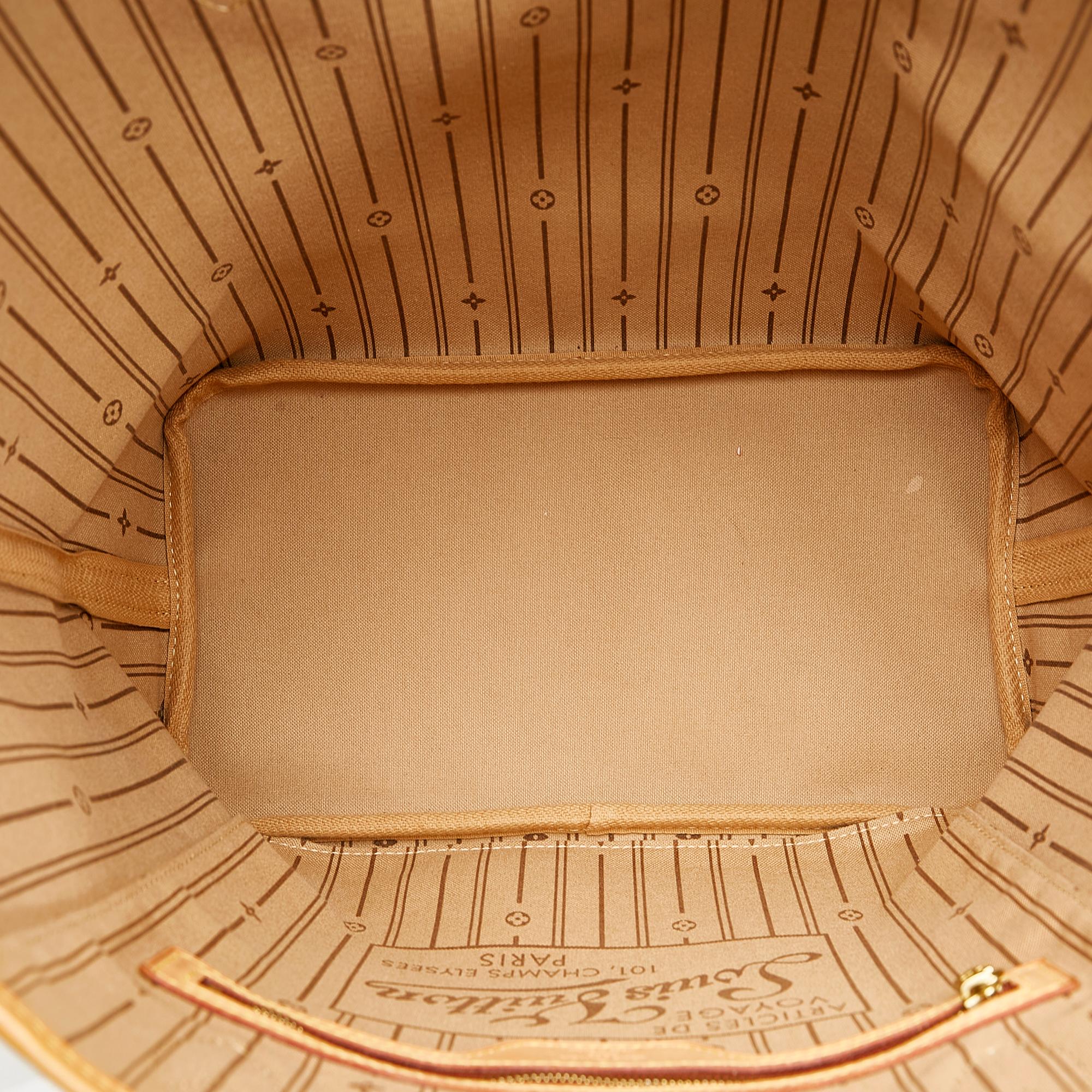 Louis Vuitton Monogram Neverfull MM (SHG-ftEZDx)
