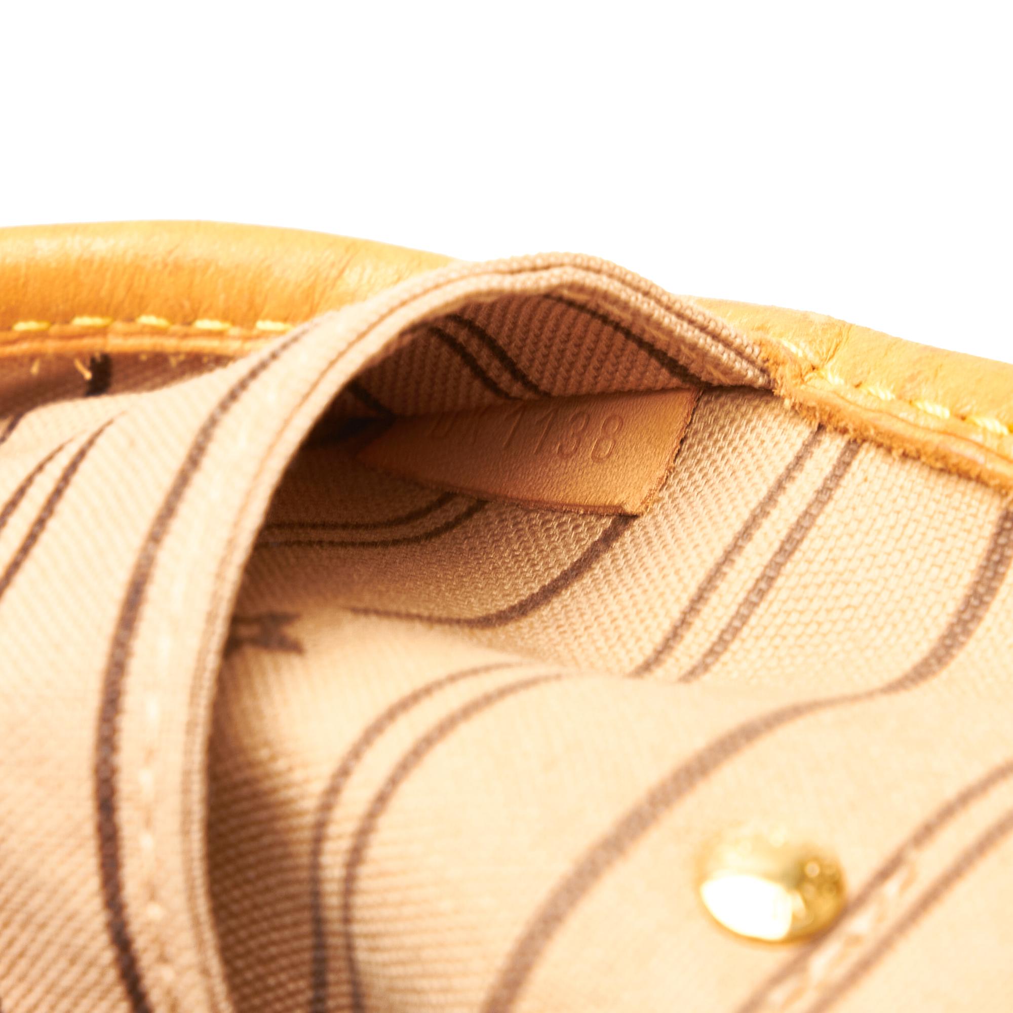 Louis Vuitton Monogram Neverfull MM (SHG-Ry5e4r)