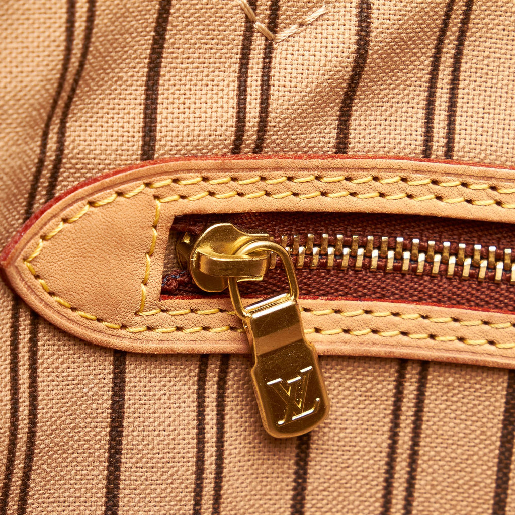 Louis Vuitton Monogram Neverfull MM (SHG-Ry5e4r)