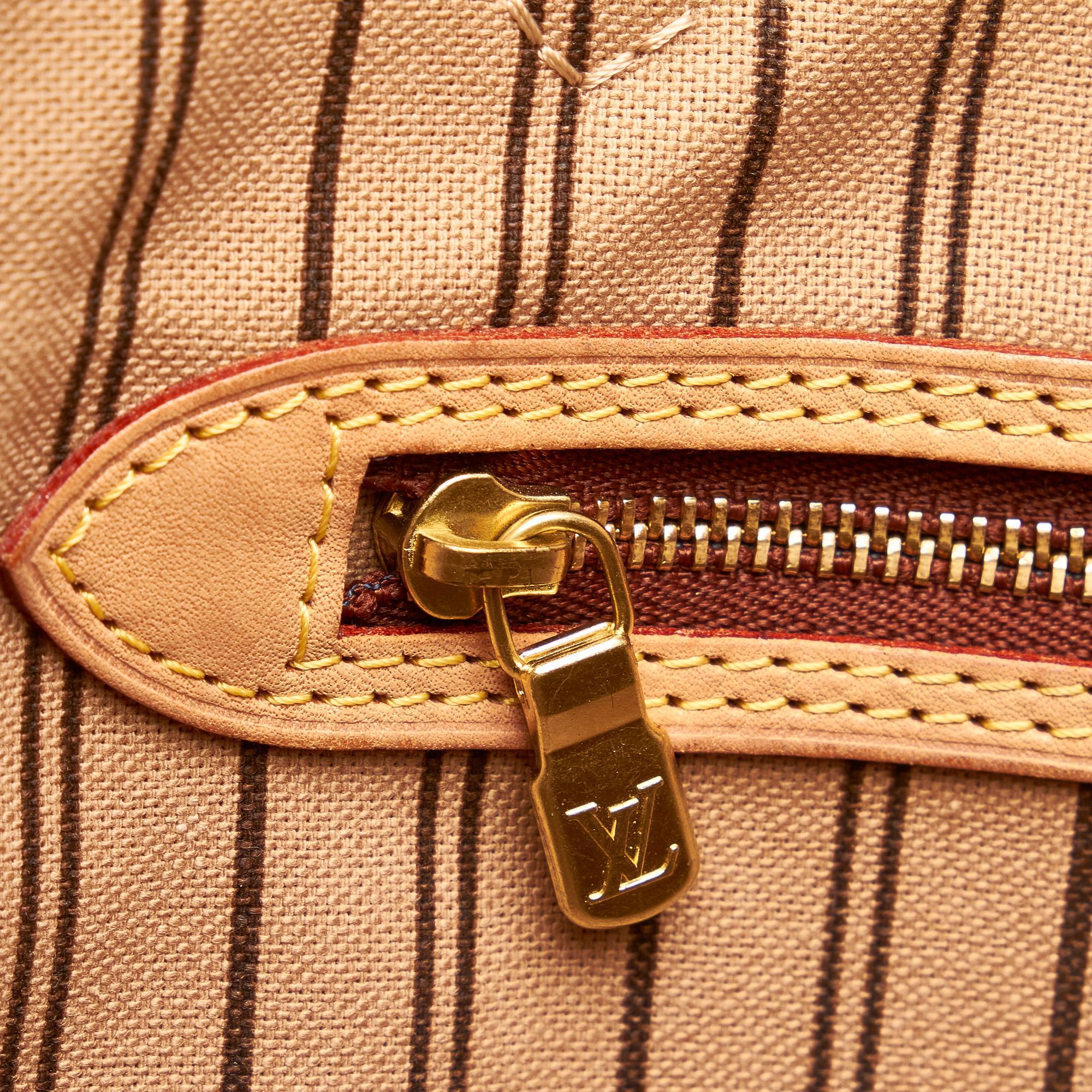 Louis Vuitton Monogram Neverfull MM (SHG-Ry5e4r)