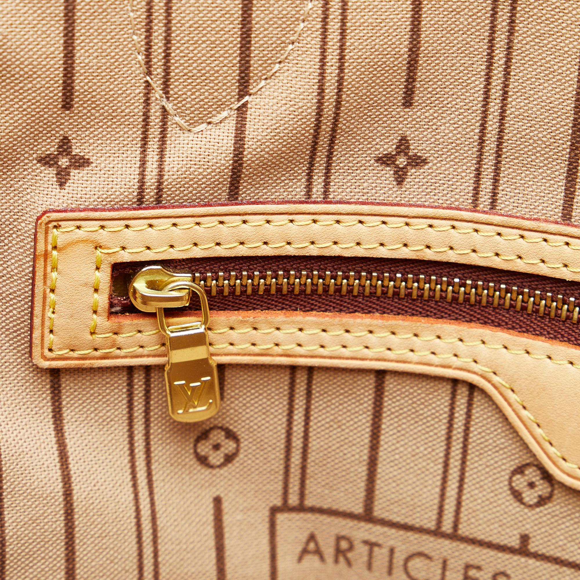 Louis Vuitton Monogram Neverfull MM (SHG-qagWaV)
