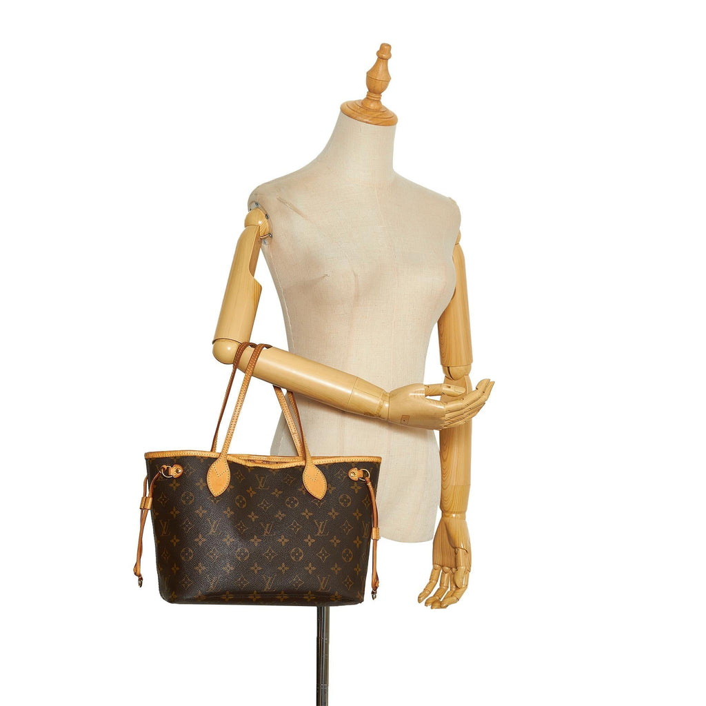 Louis Vuitton Monogram Neverfull PM (SHG-yUgCOD)
