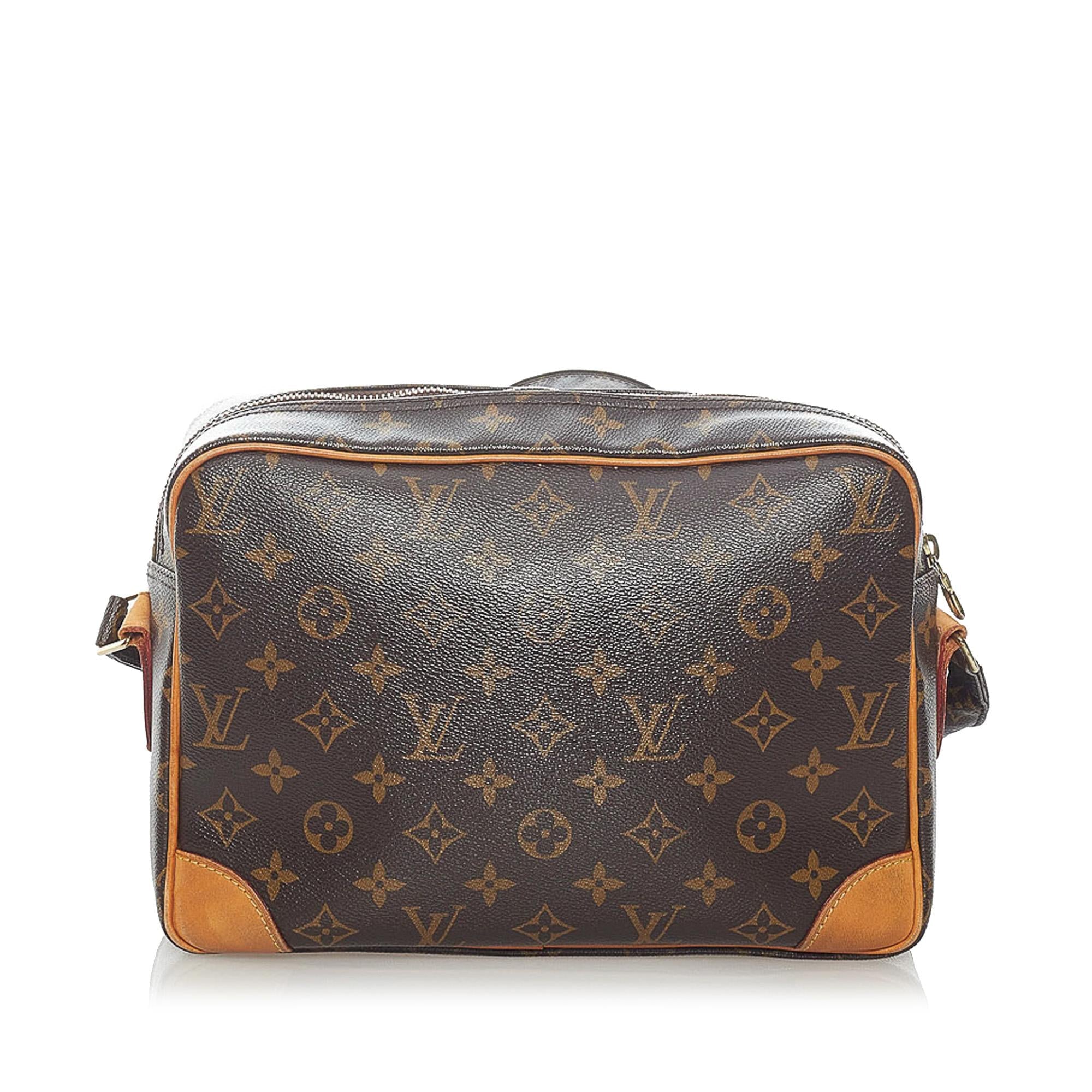 Louis Vuitton Monogram Nile (SHG-33387)