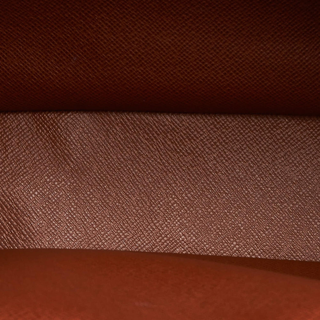 Louis Vuitton Monogram Nile (SHG-33387)