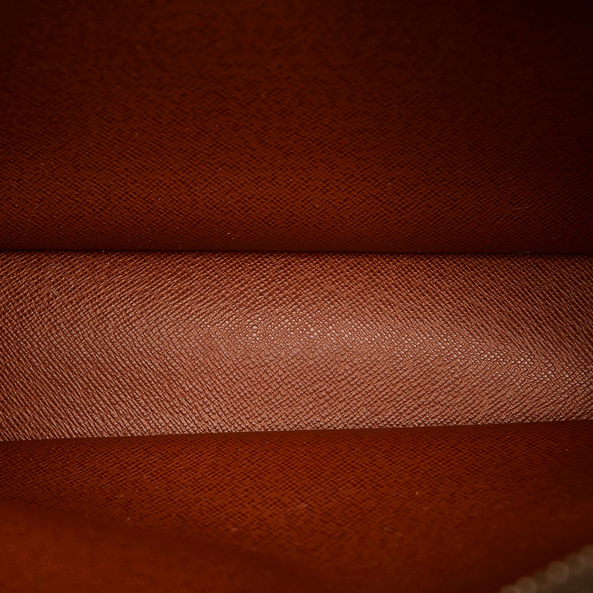 Louis Vuitton Monogram Nile (SHG-34822)