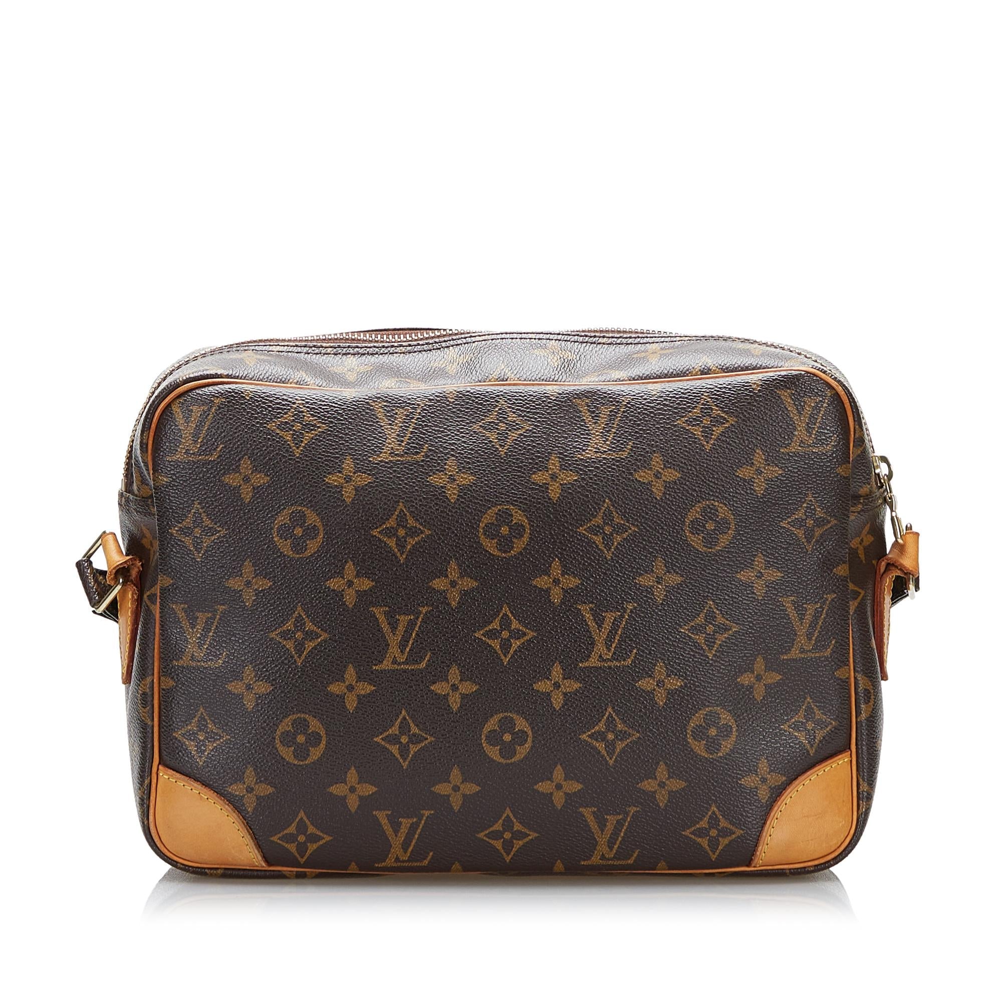Louis Vuitton Monogram Nile (SHG-37467)