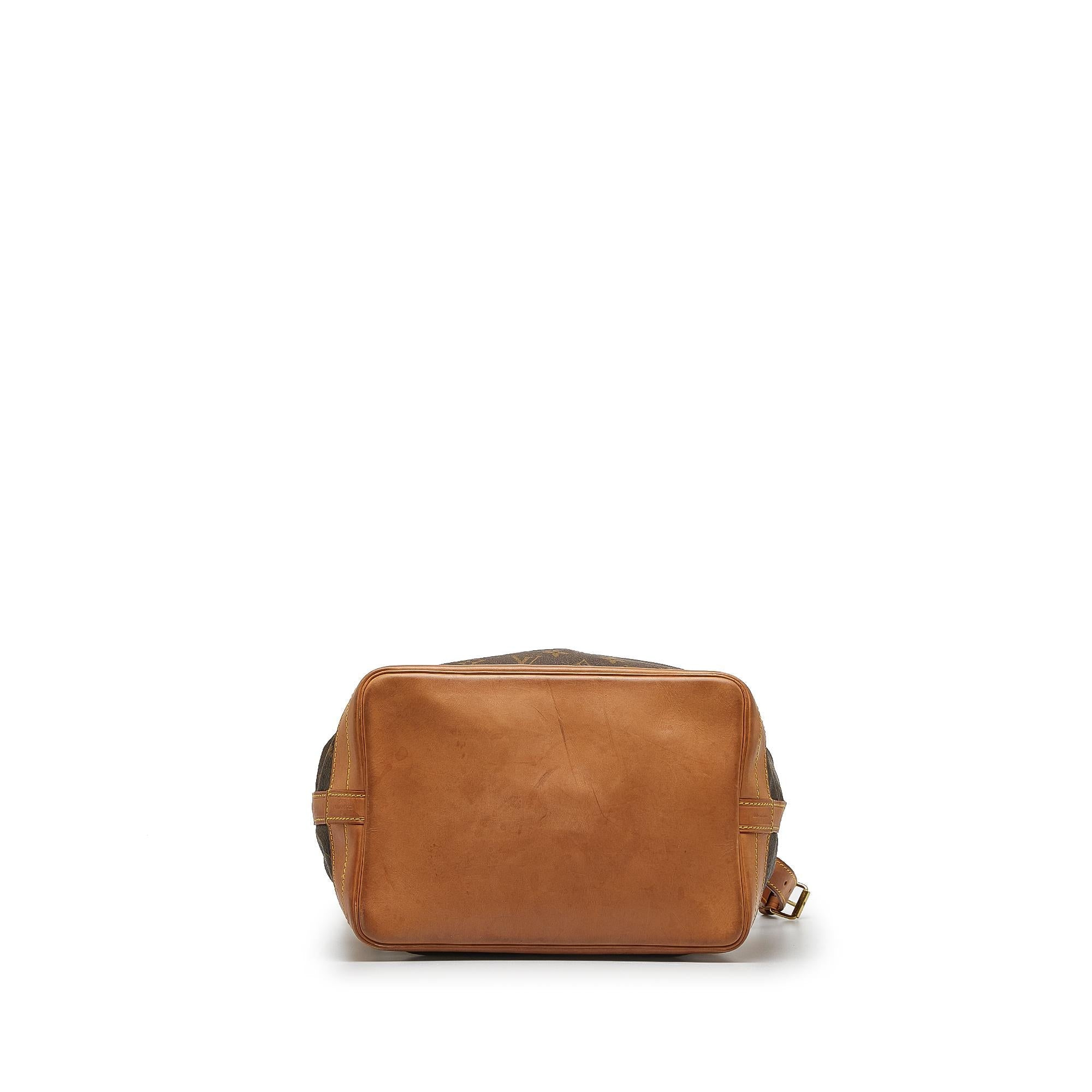 Louis Vuitton Monogram Noe GM (SHG-fjCFS6)