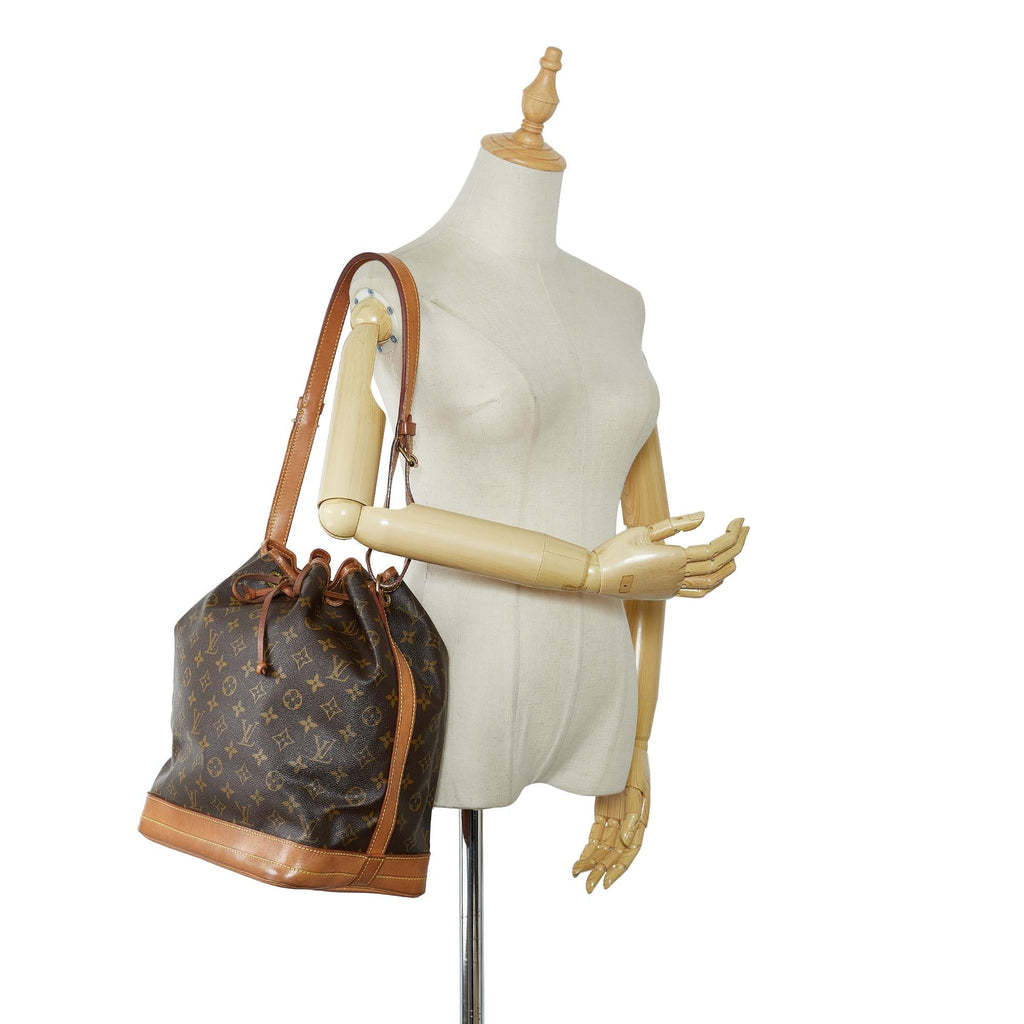 Louis Vuitton Monogram Noe GM (SHG-fjCFS6)
