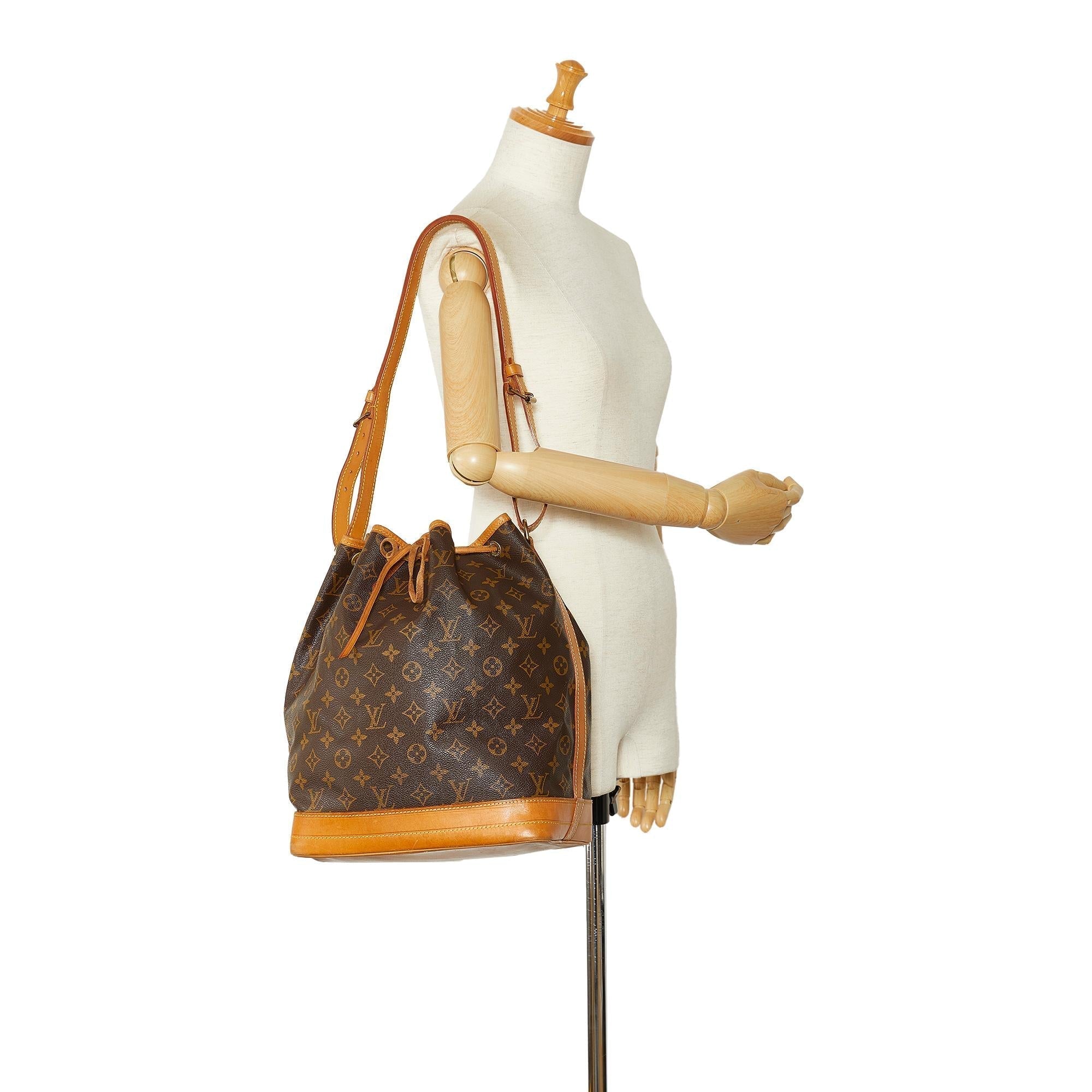 Louis Vuitton Monogram Noe GM (SHG-g51hcA)