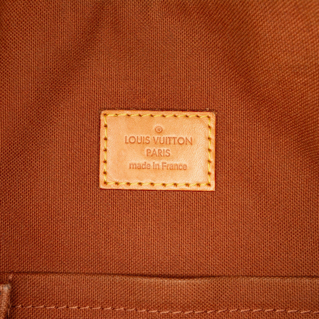 Louis Vuitton Monogram Odeon GM (SHG-MksxeE)