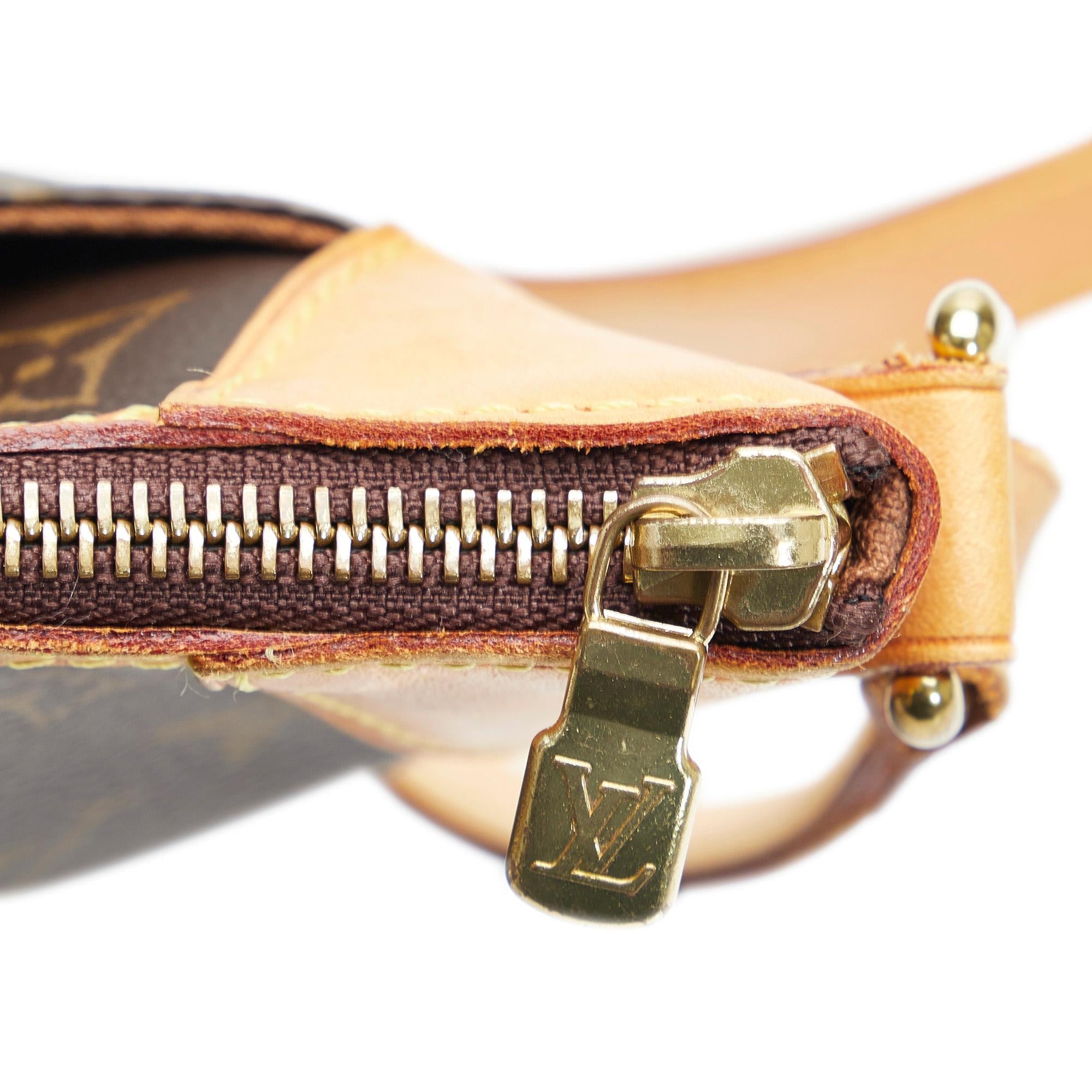 Louis Vuitton Monogram Odeon PM (SHG-A6HTZo)