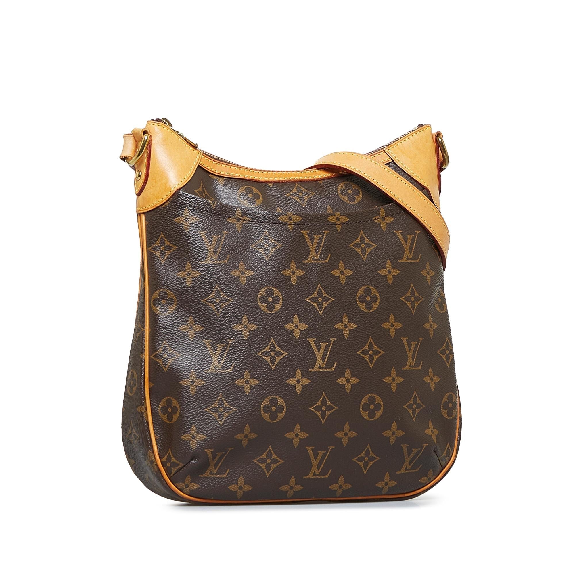 Louis Vuitton Monogram Odeon PM (SHG-A6HTZo)