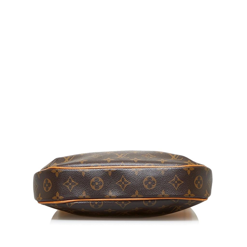 Louis Vuitton Monogram Odeon PM (SHG-9vgDkD)