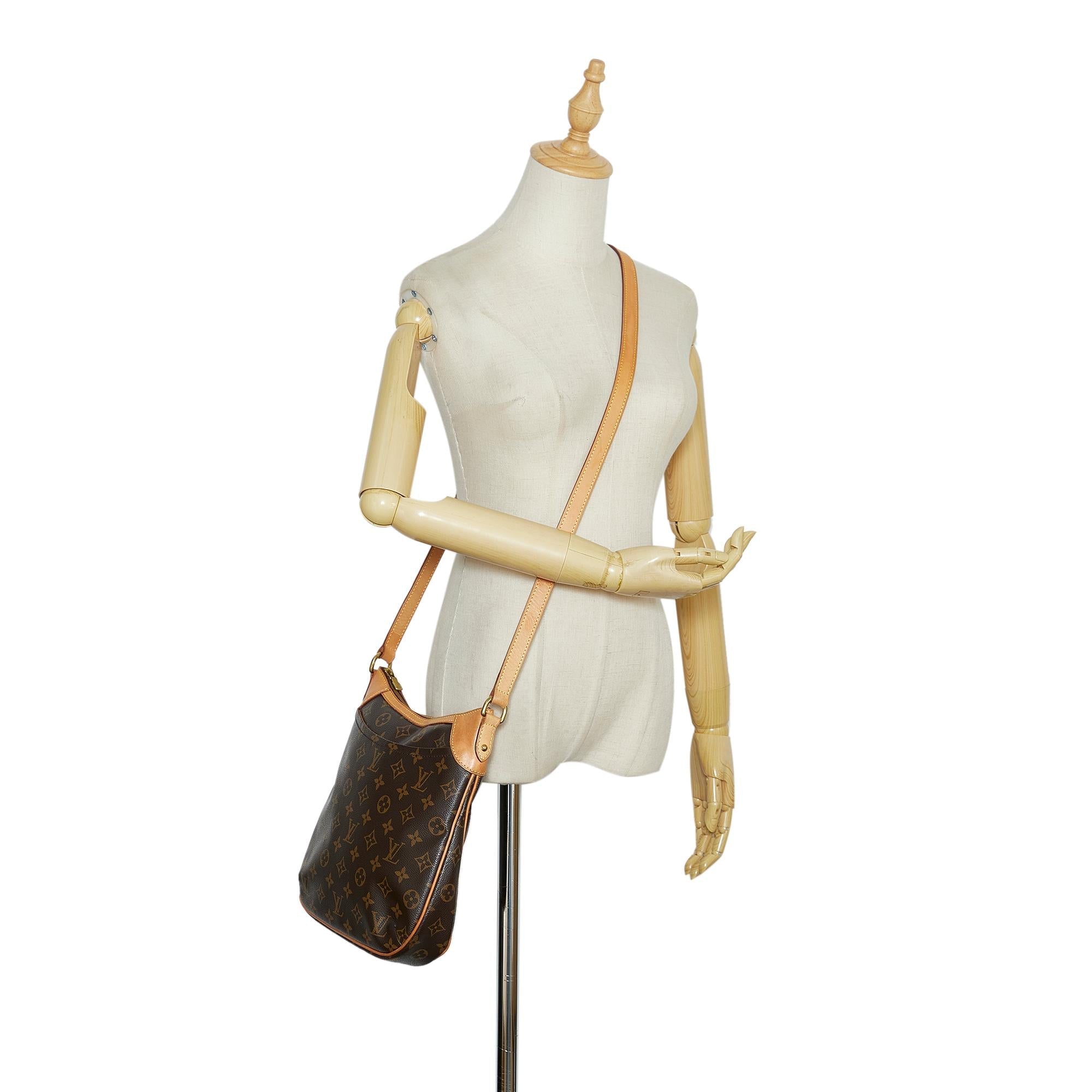 Louis Vuitton Monogram Odeon PM (SHG-9vgDkD)
