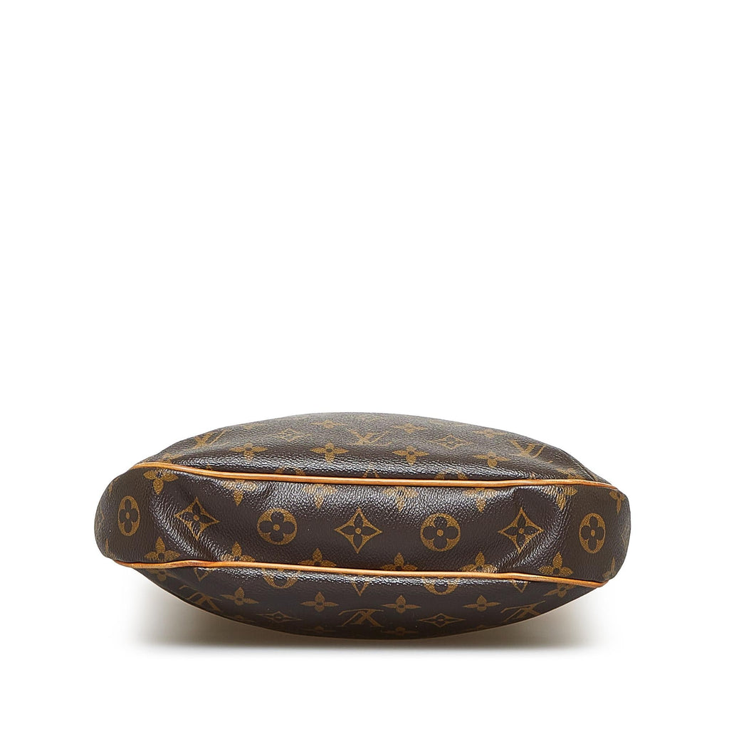 Louis Vuitton Monogram Odeon PM (SHG-irhcKh)