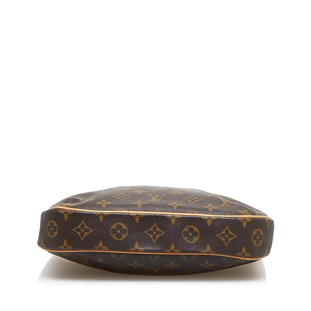 Louis Vuitton Monogram Odeon PM (SHG-nPwywd)