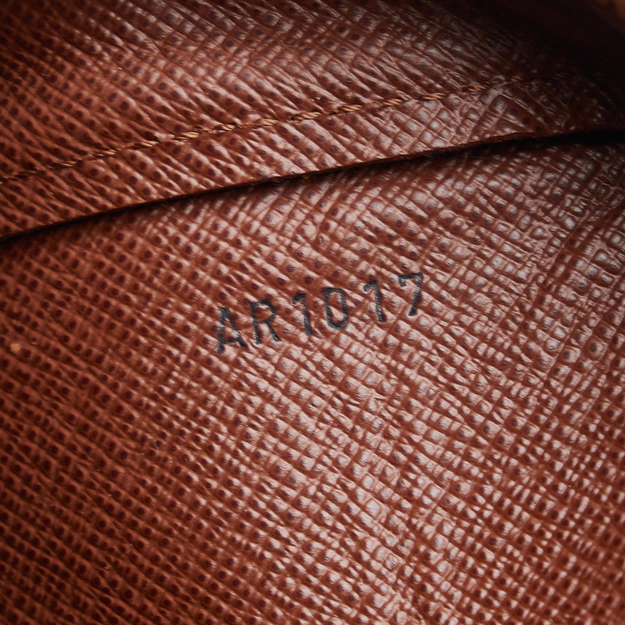 Louis Vuitton Monogram Orsay (SHG-cAhHnE)