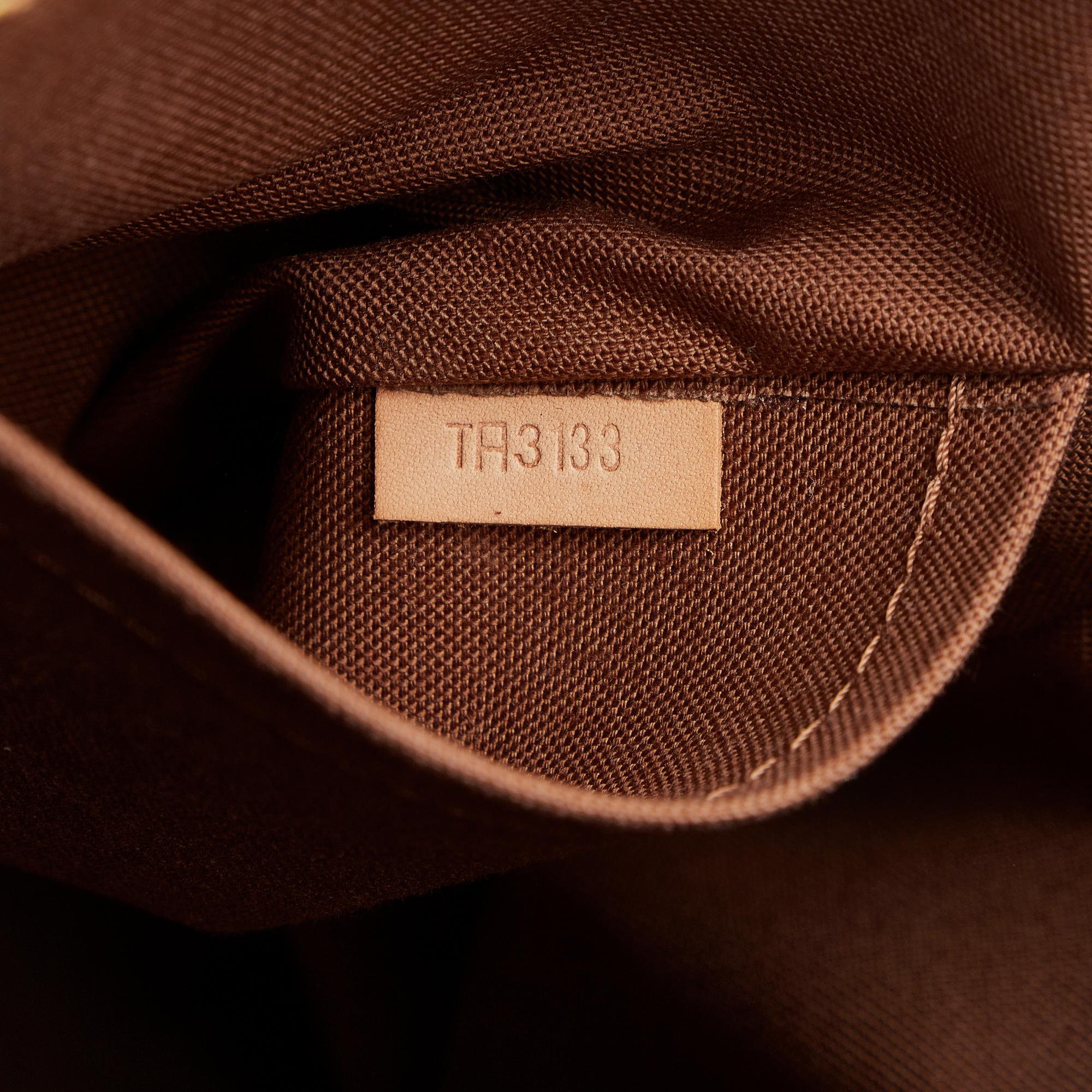 Louis Vuitton Monogram Palermo PM (SHG-bbF5pp)