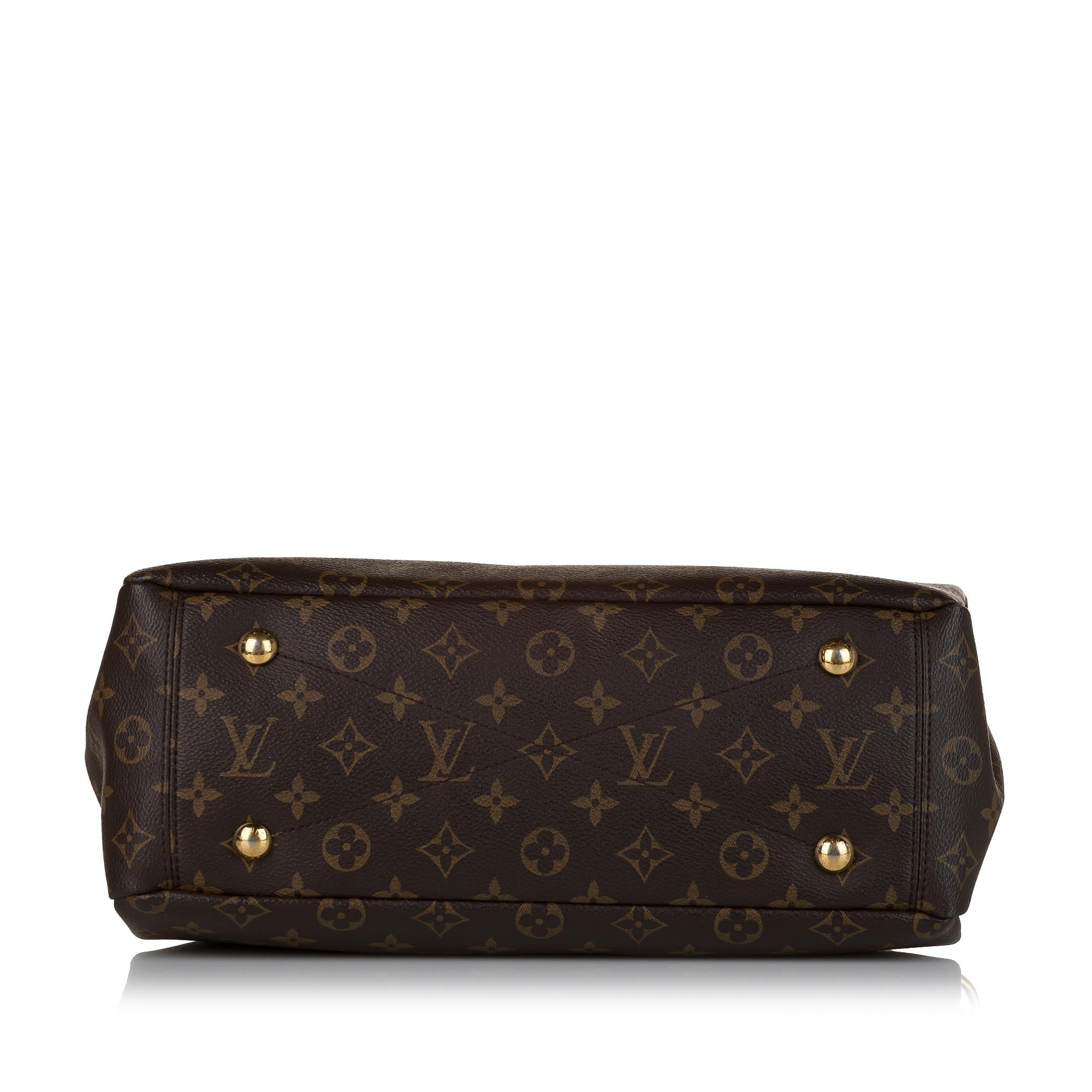 Louis Vuitton Monogram Pallas MM (SHG-36909)
