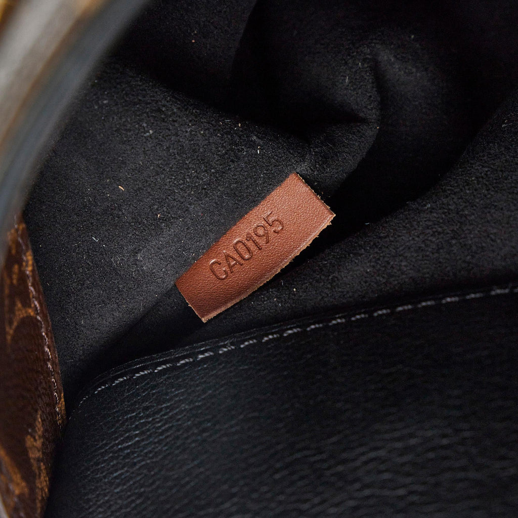 Louis Vuitton Monogram Pallas MM (SHG-djCN83)
