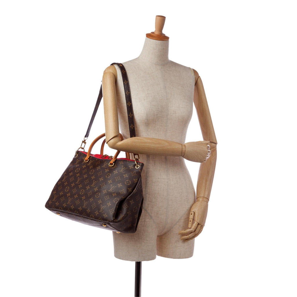 Louis Vuitton Monogram Pallas (SHG-37827)