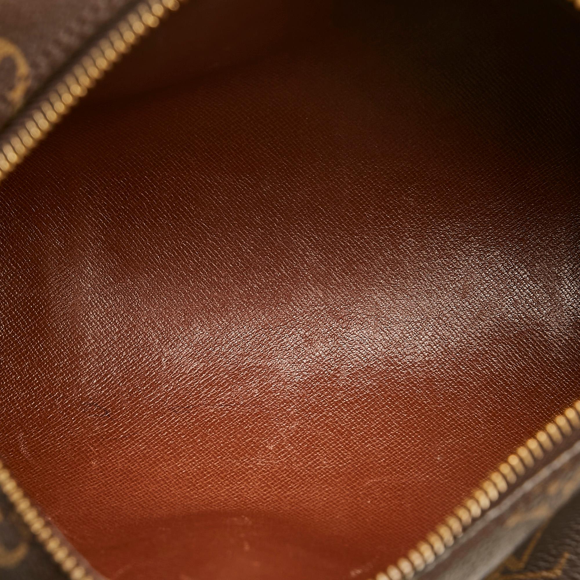 Louis Vuitton Monogram Papillon 26 (SHG-DgUoPH)