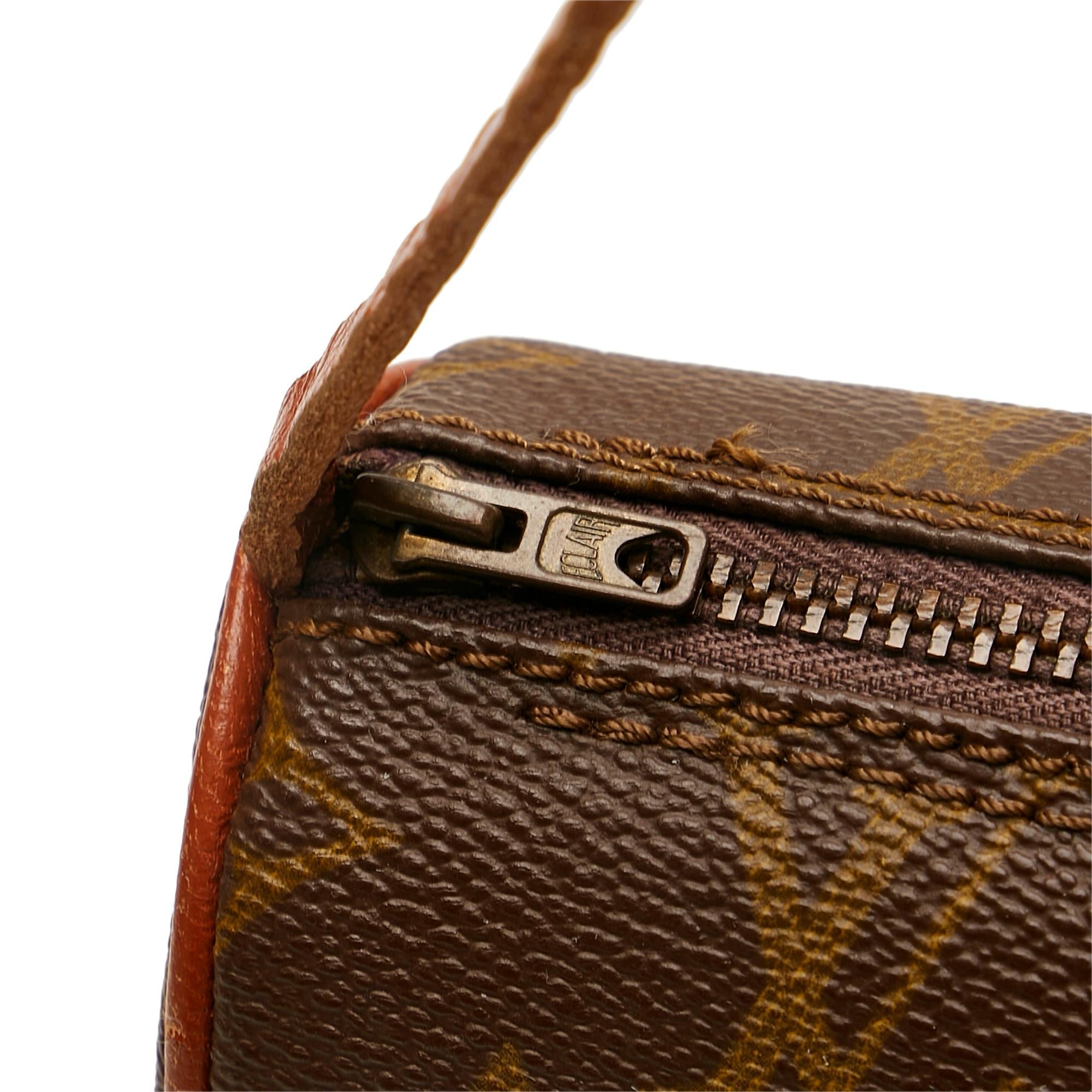 Louis Vuitton Monogram Papillon 30 (SHG-35441)