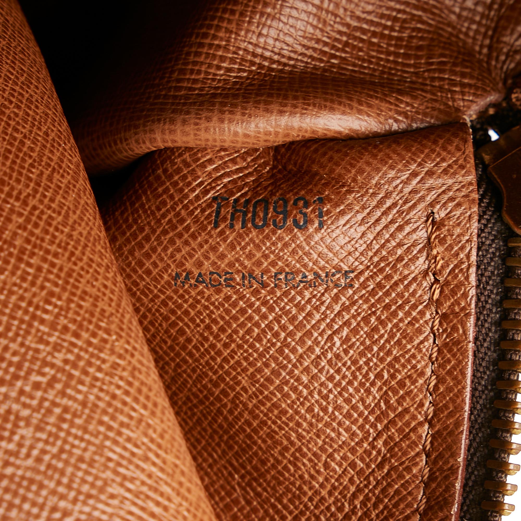 Louis Vuitton Monogram Papillon 30 (SHG-uvnklo)