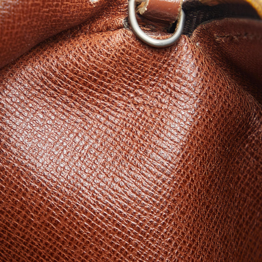 Louis Vuitton Monogram Papillon 30 (SHG-xMQHdD)