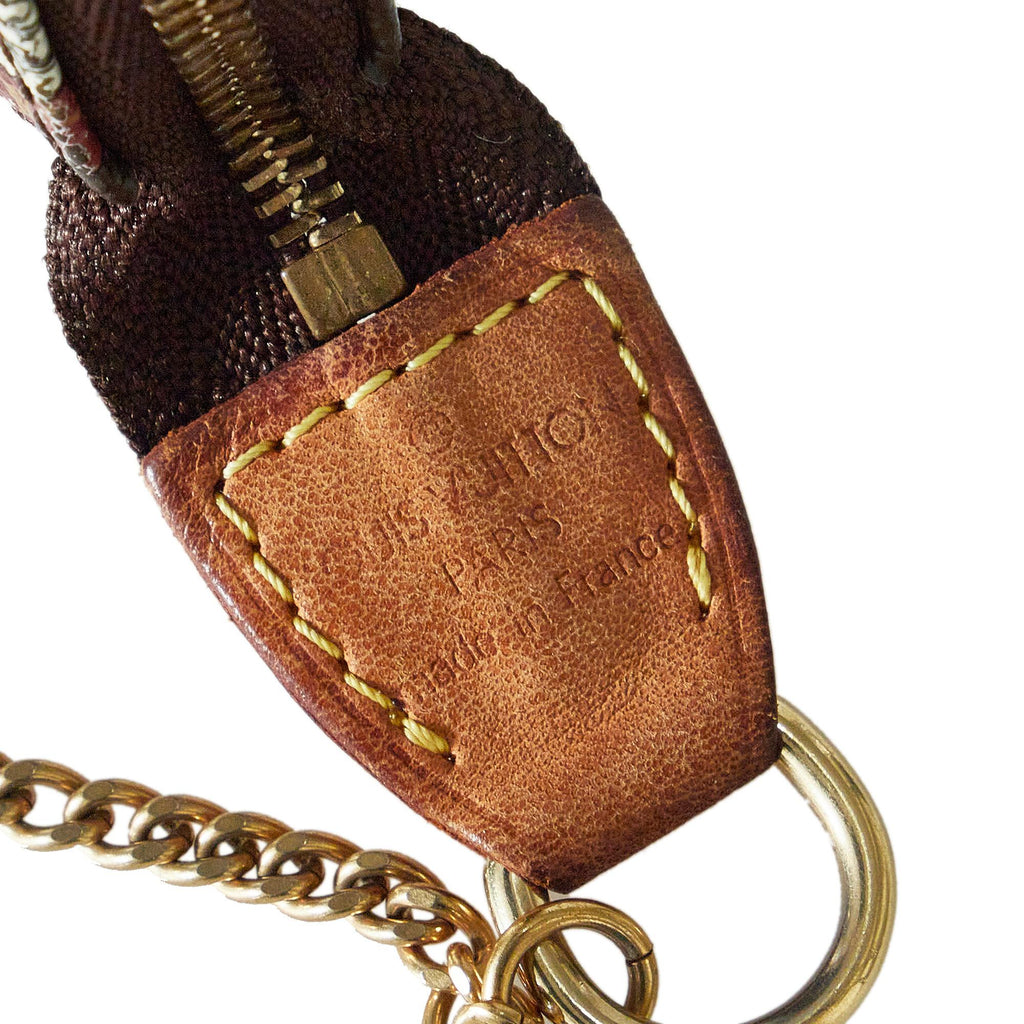 Louis Vuitton Monogram Patch Mini Pochette Accessoires (SHG-kogX1s)