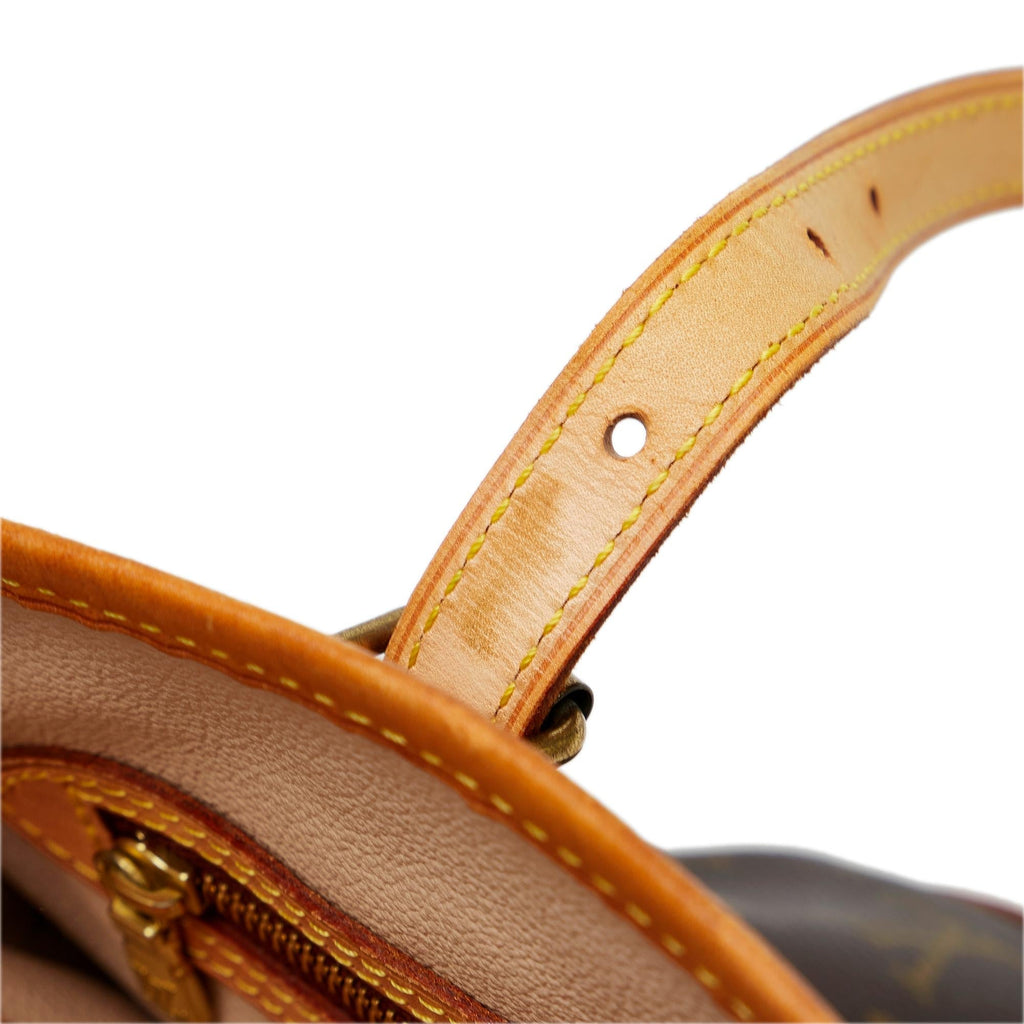 Louis Vuitton Monogram Petit Bucket (SHG-TI9Kx7)