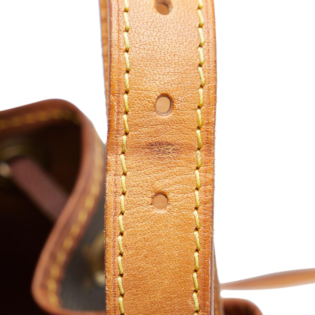 Louis Vuitton Monogram Petit Noe (SHG-IsovQV)