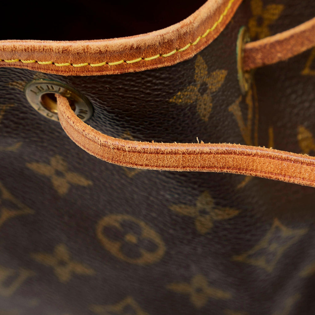 Louis Vuitton Monogram Petit Noe (SHG-IAotbZ)