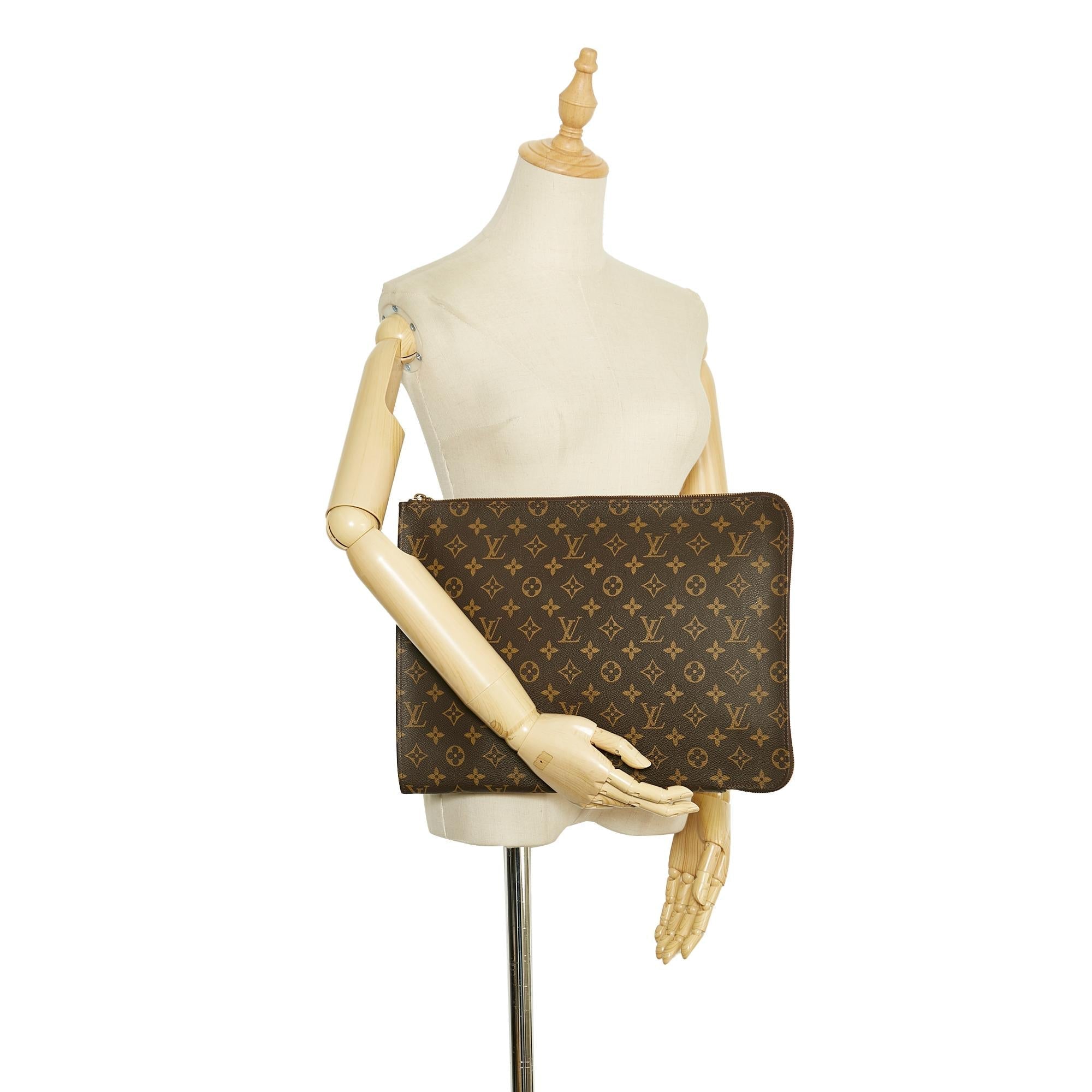 Louis Vuitton Monogram Poche Documents Portfolio (SHG-37952)