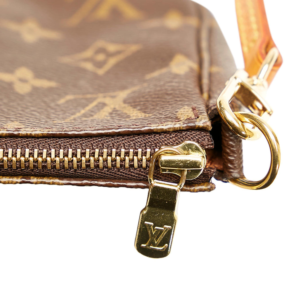 Louis Vuitton Monogram Pochette Accessoires Long Strap (SHG-L6L2rq)