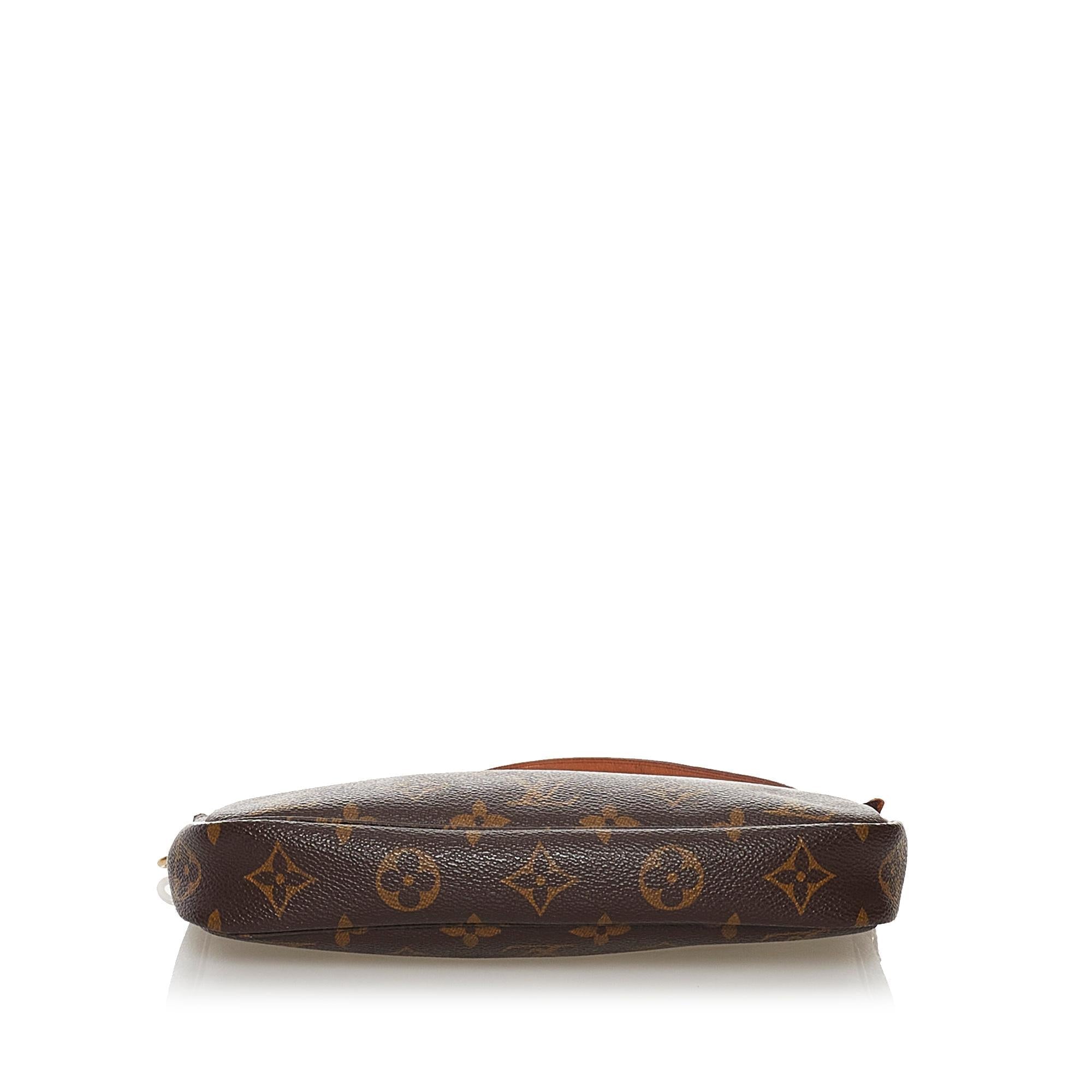 Louis Vuitton Monogram Pochette Accessoires (SHG-34321)