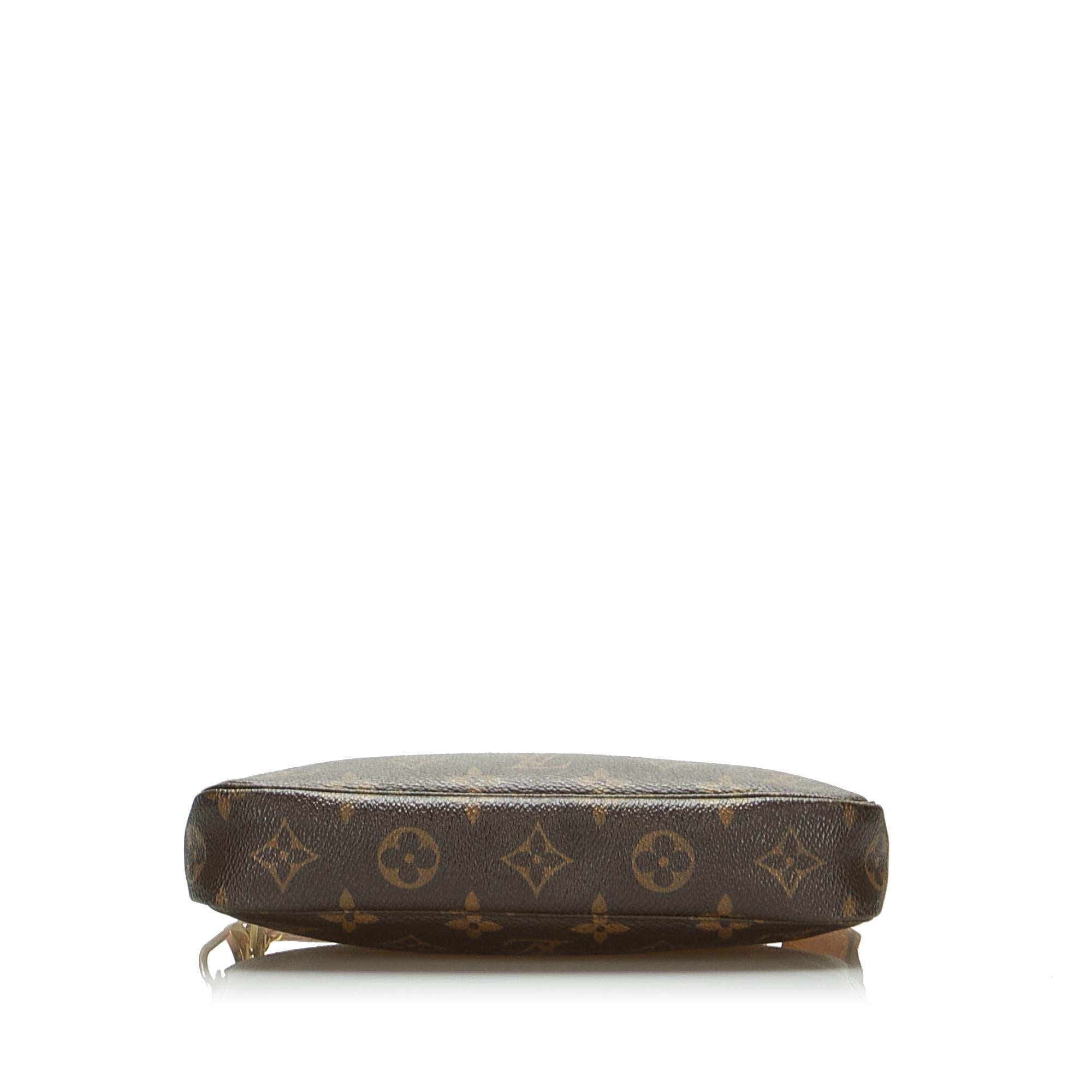 Louis Vuitton Monogram Pochette Accessoires (SHG-sCib1h)