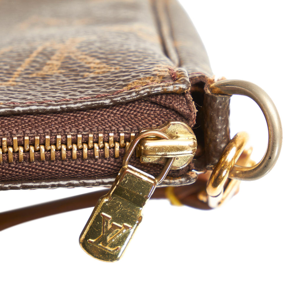 Louis Vuitton Monogram Pochette Accessoires (SHG-sCib1h)