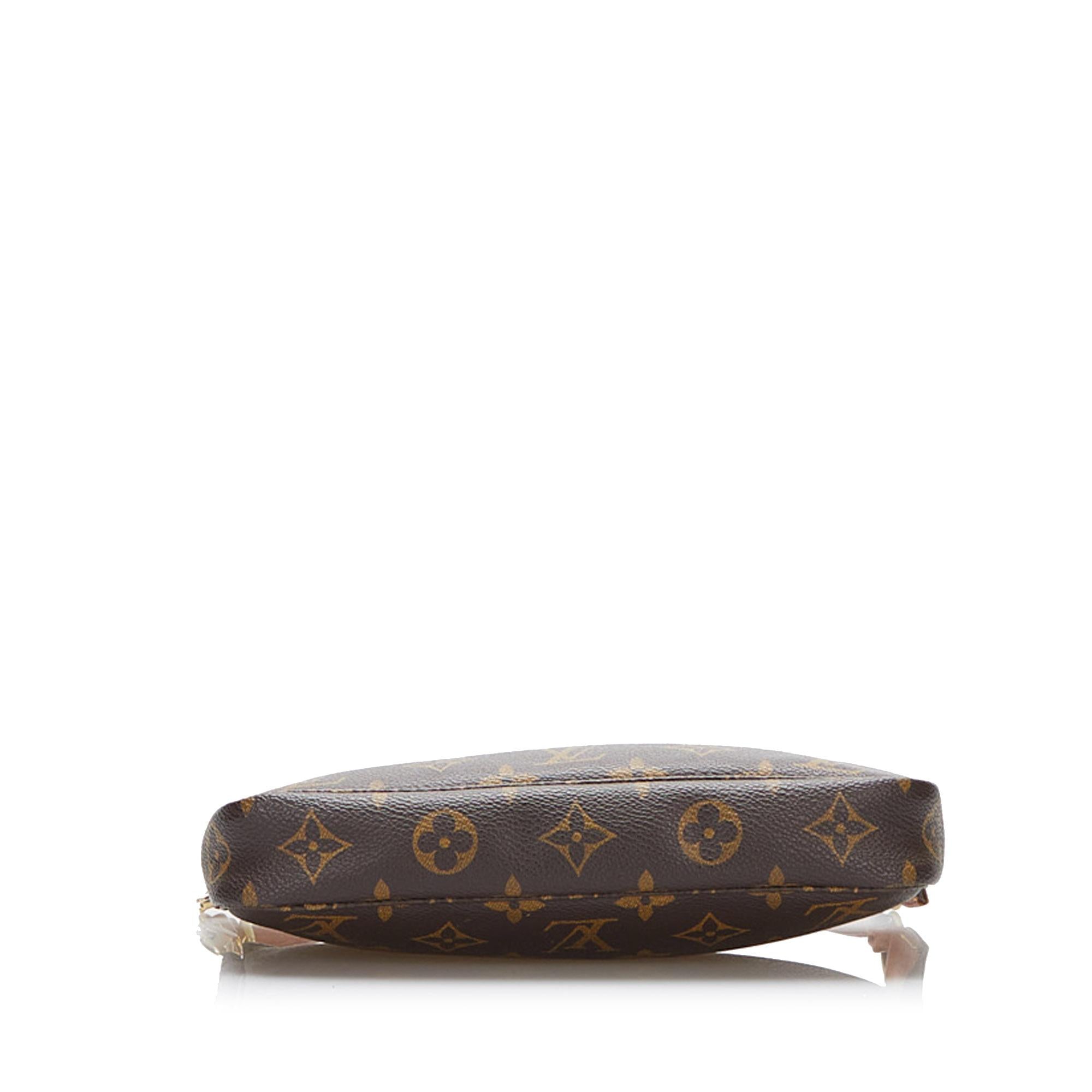 Louis Vuitton Monogram Pochette Accessoires (SHG-jehaz7)