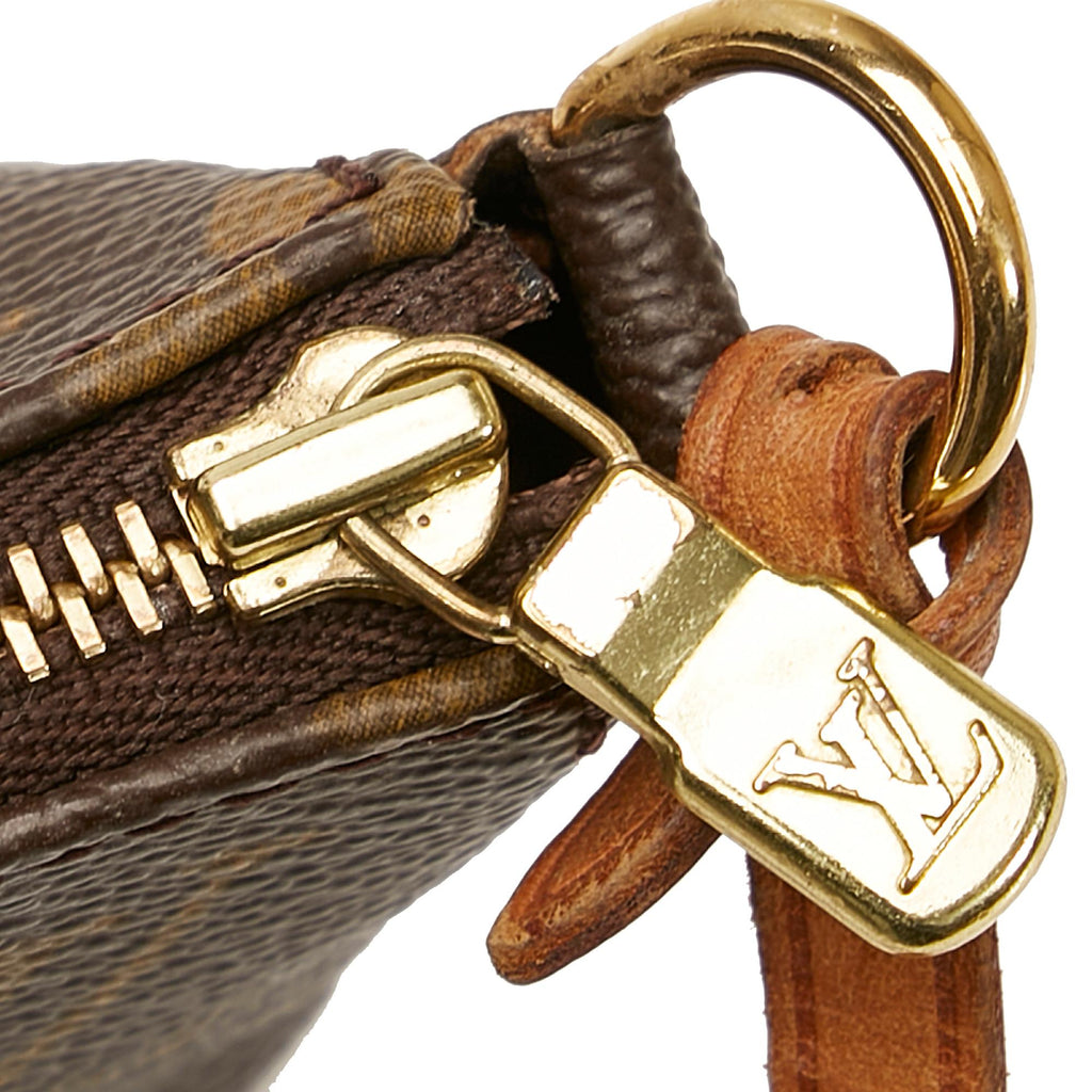 Louis Vuitton Monogram Pochette Accessoires (SHG-qzU5D3)
