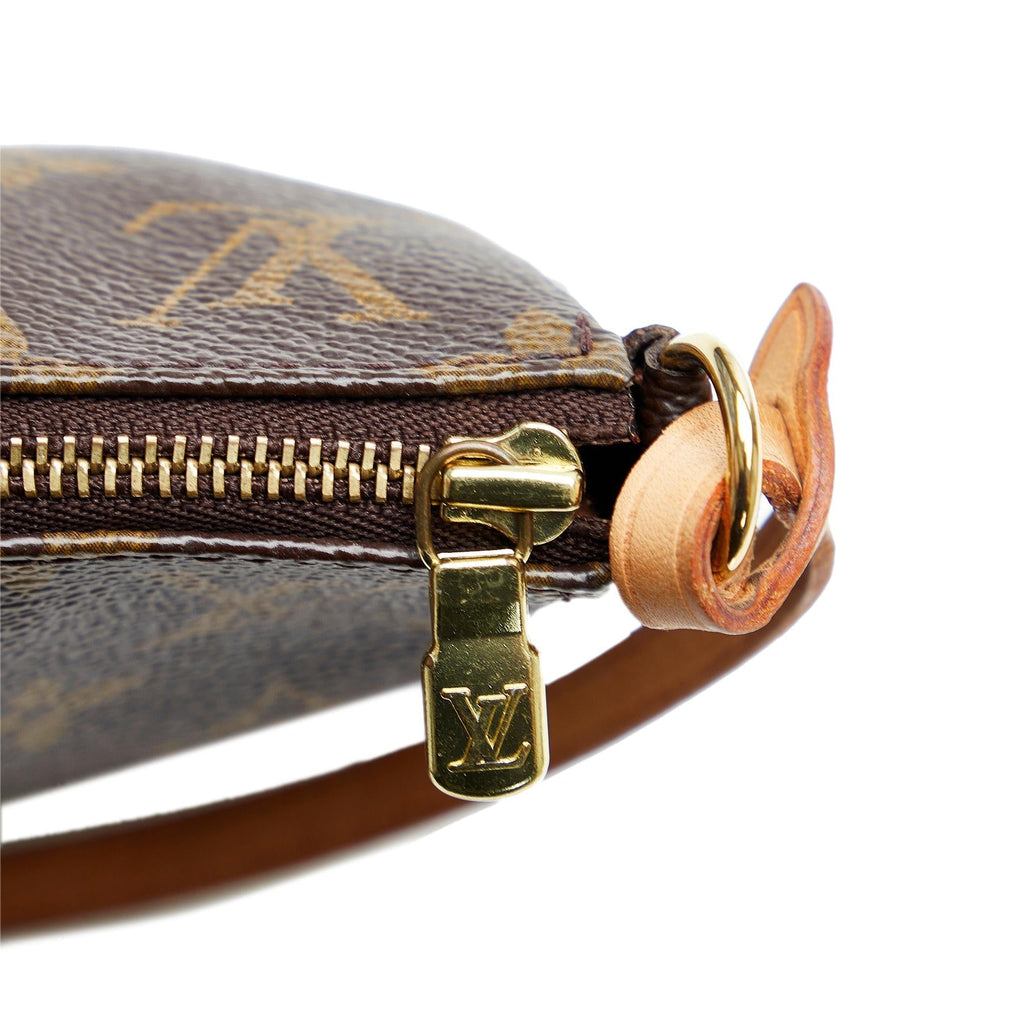 Louis Vuitton Monogram Pochette Accessoires (SHG-GxBwRx)