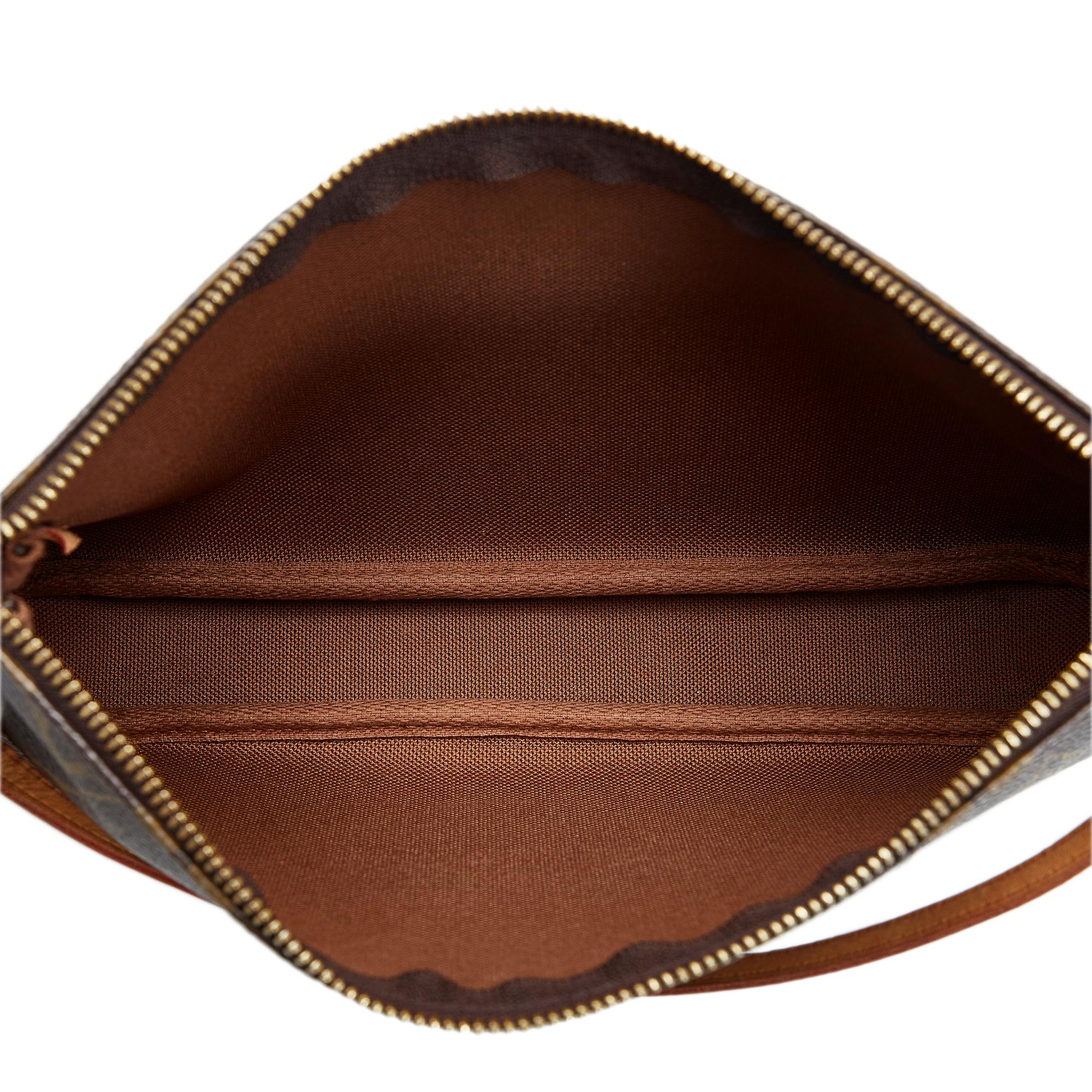 Louis Vuitton Monogram Pochette Accessoires (SHG-GxBwRx)