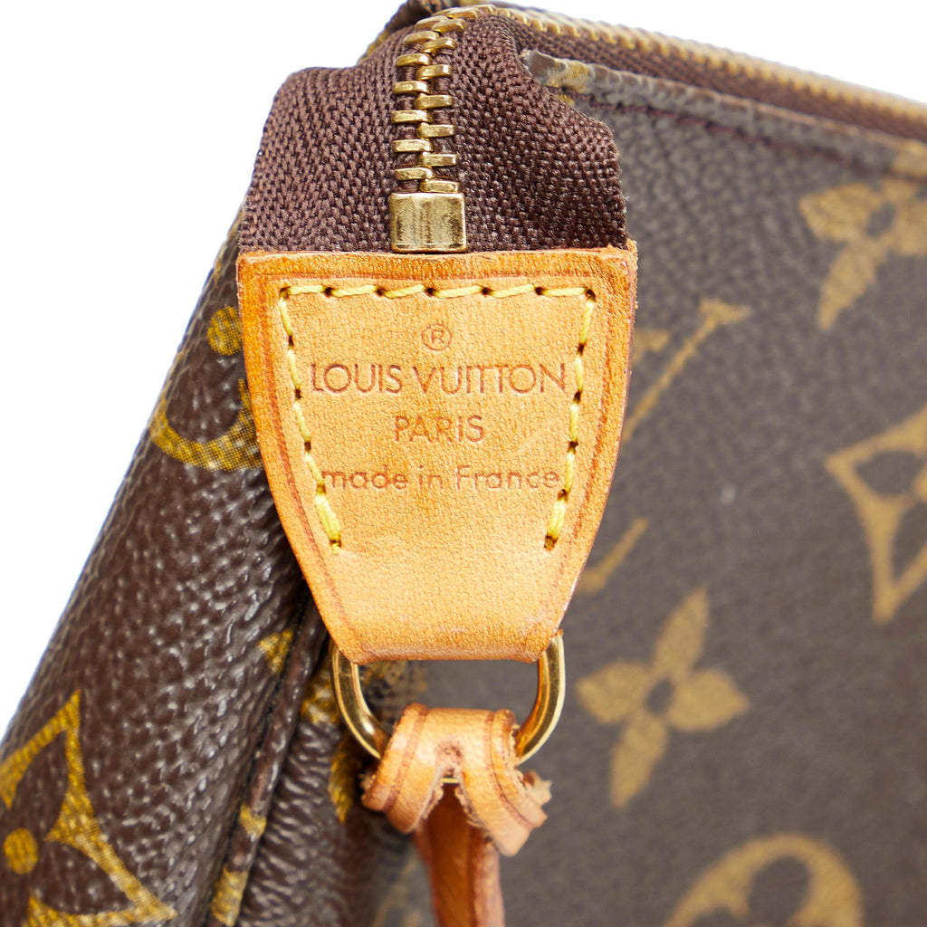 Louis Vuitton Monogram Pochette Accessoires (SHG-3Vk1Tv)