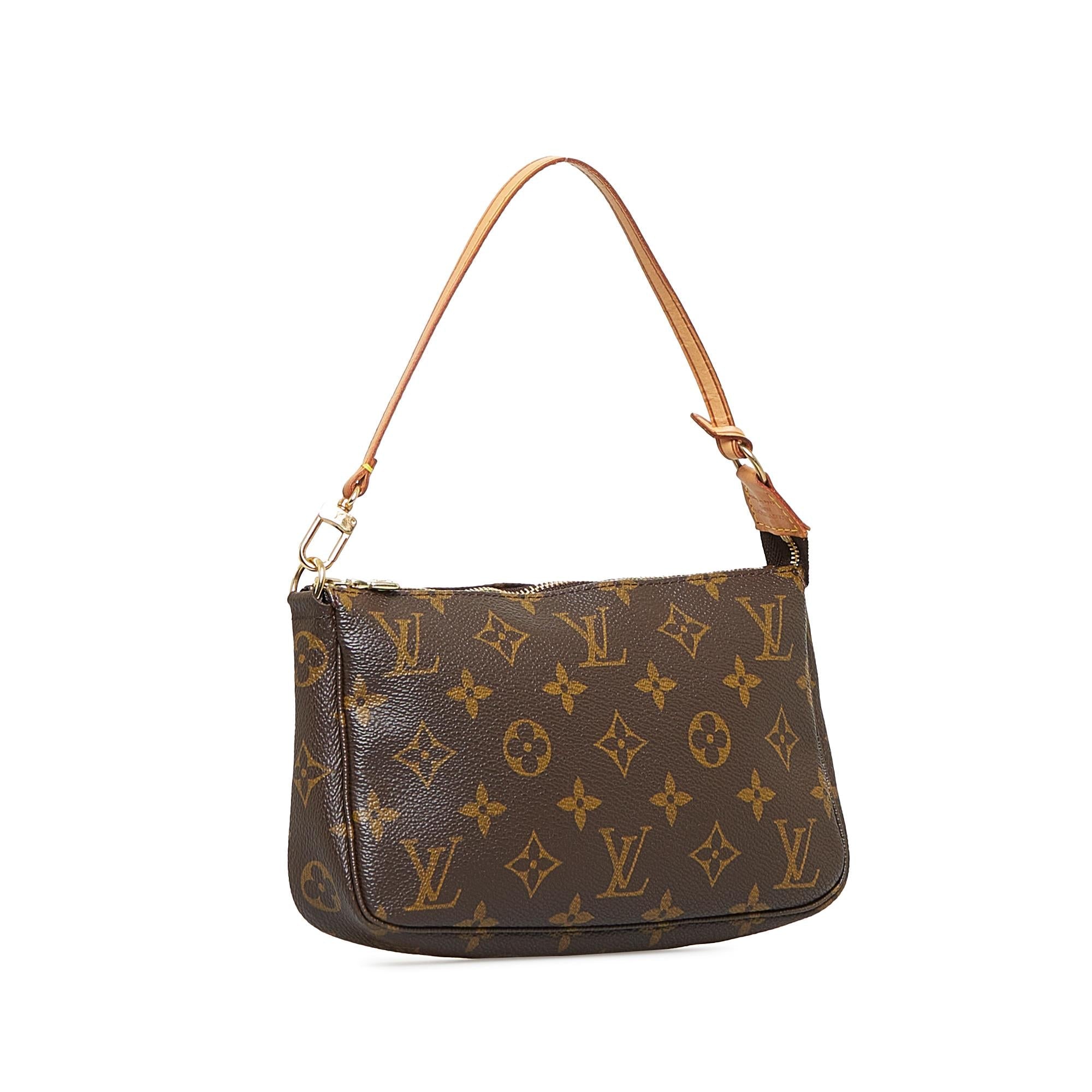 Louis Vuitton Monogram Pochette Accessoires (SHG-ZZrRJy)
