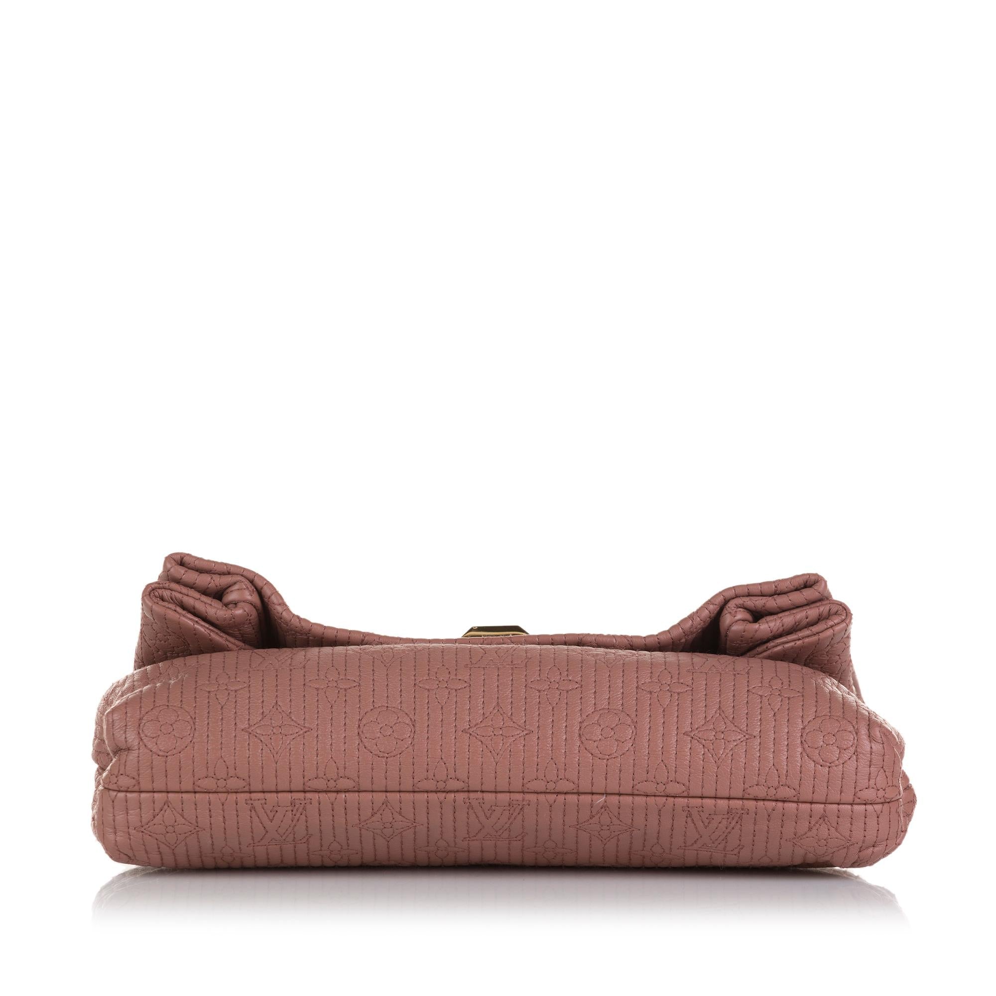 Louis Vuitton Monogram Pochette Altair (SHG-36663)