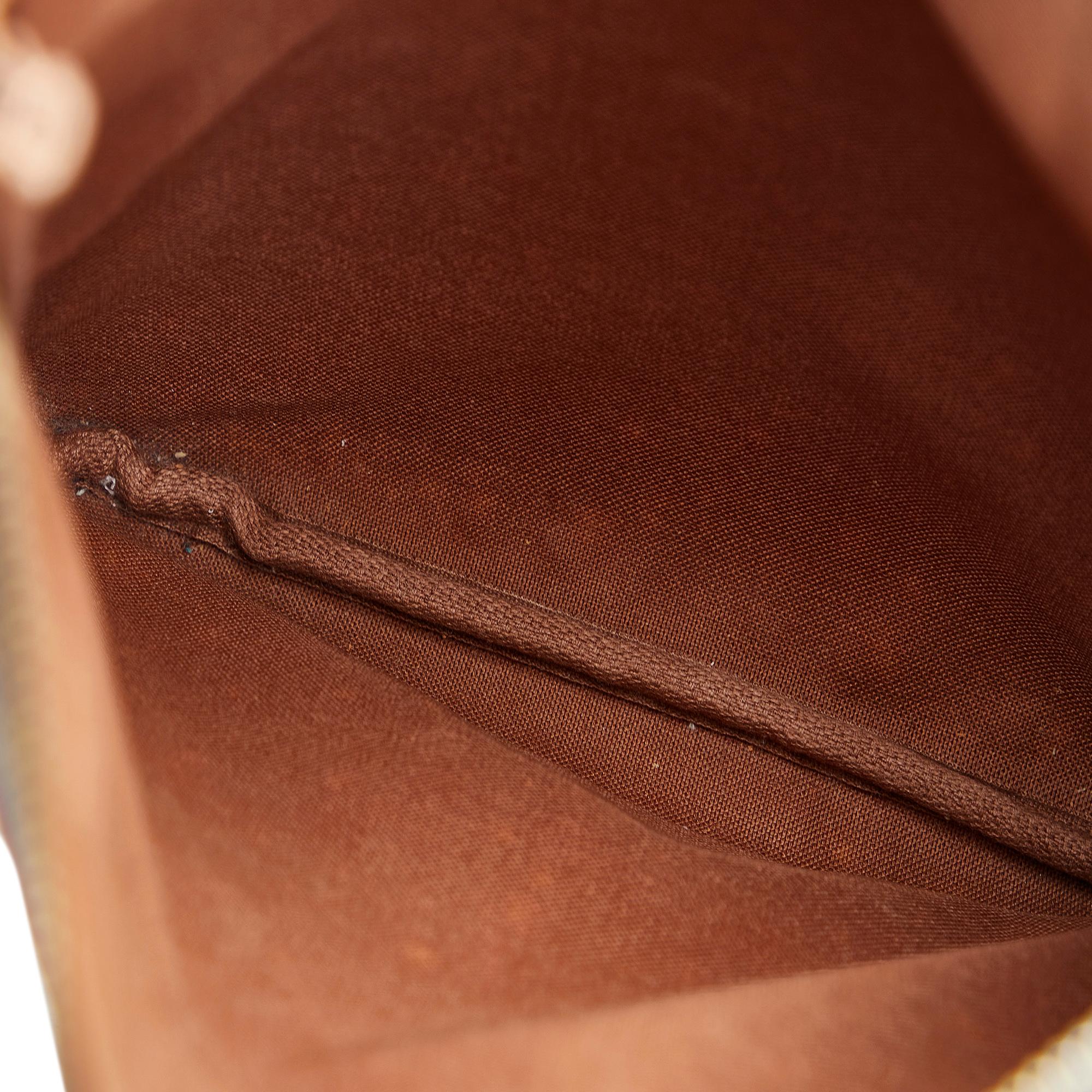 Louis Vuitton Monogram Pochette Bosphore (SHG-MbdIHV)