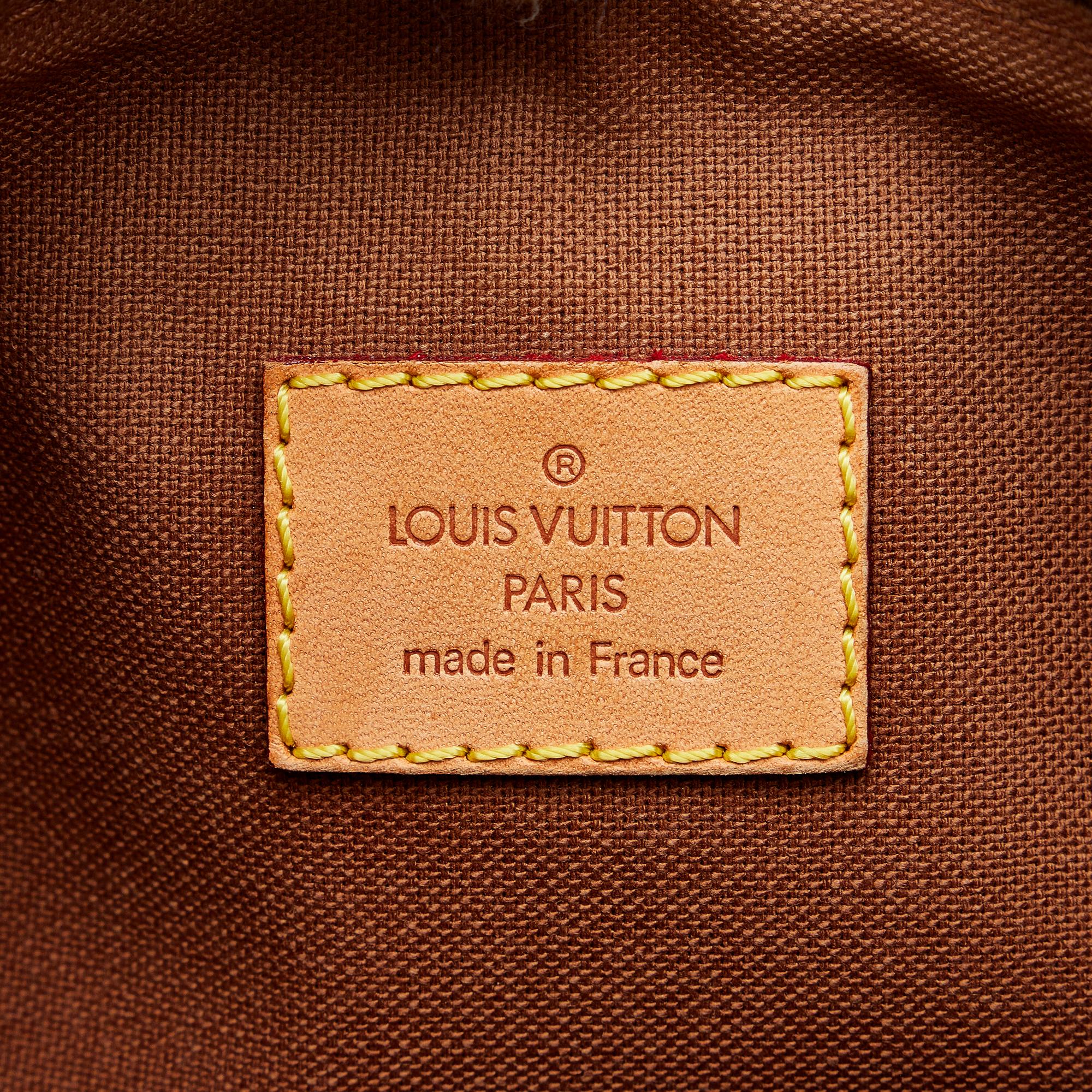 Louis Vuitton Monogram Pochette Bosphore (SHG-MbdIHV)