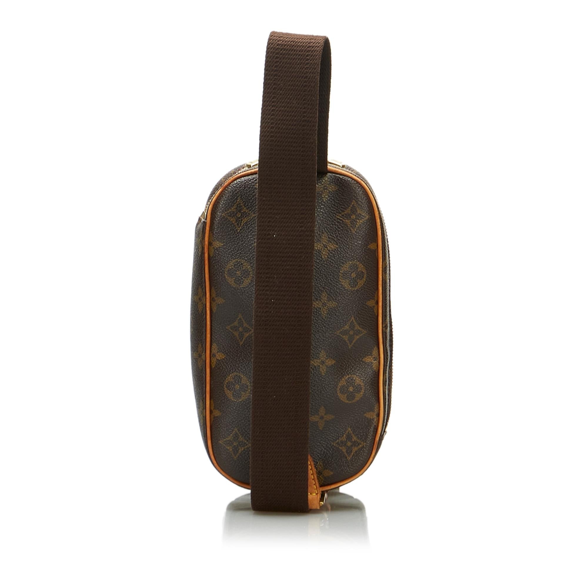 Louis Vuitton Monogram Pochette Gange (SHG-sFBXfY)