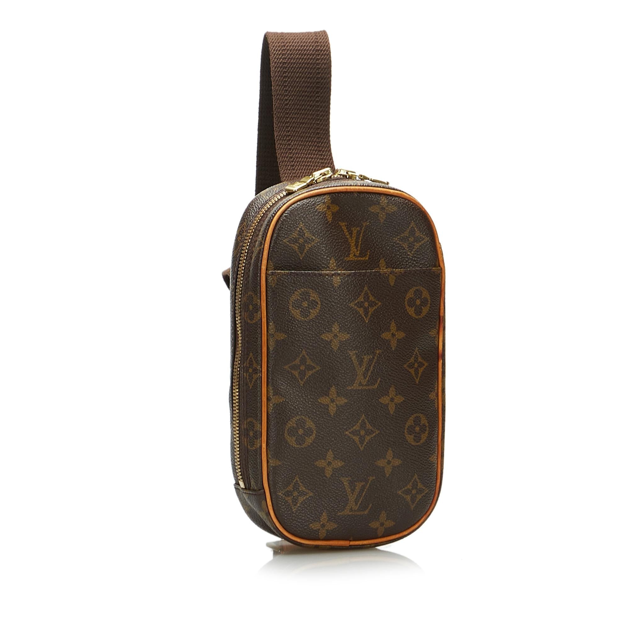 Louis Vuitton Monogram Pochette Gange (SHG-sFBXfY)